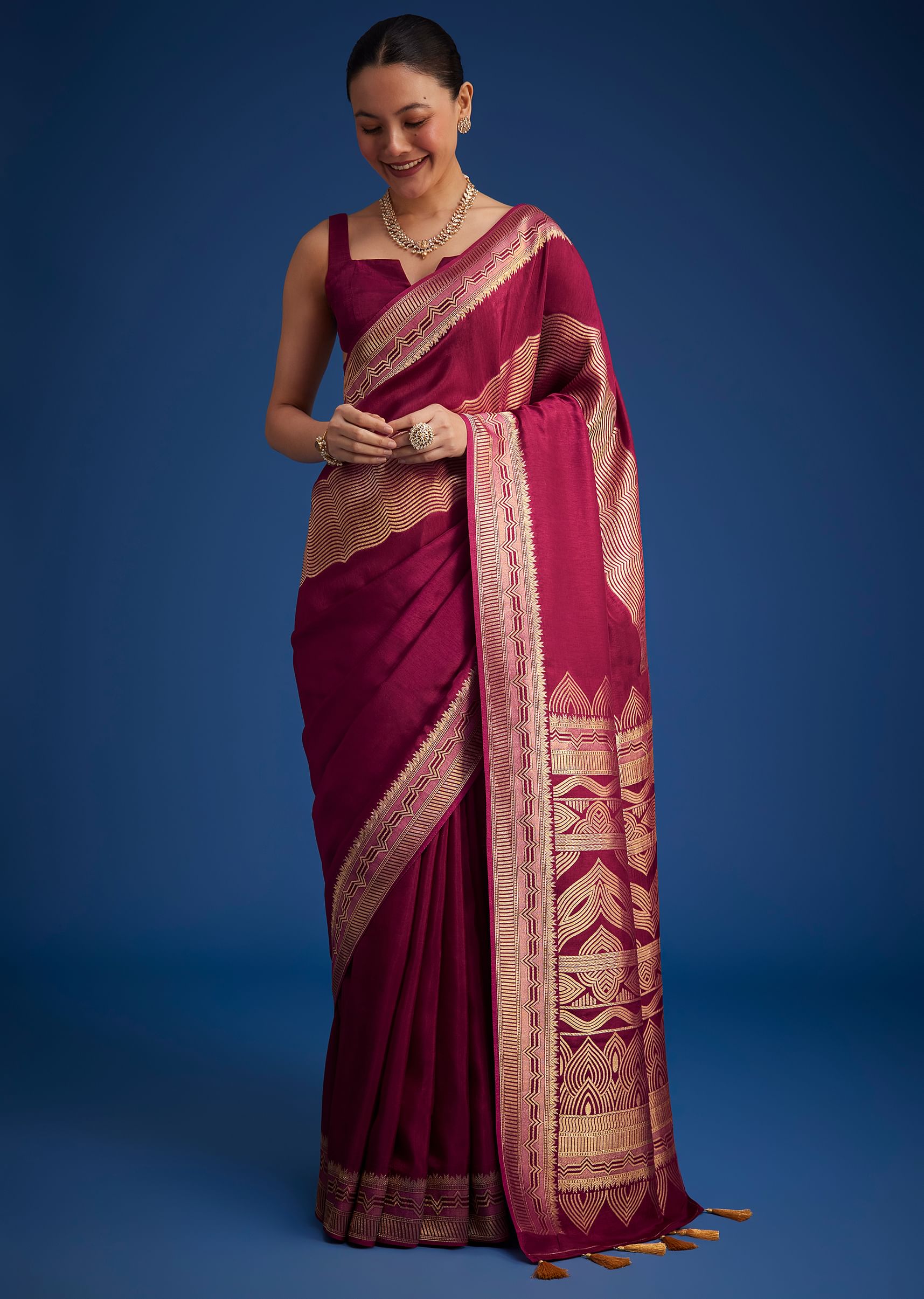 burgundy_pink_dola_silk_saree_with_all_over-sg276475_7_21366dc8-08b3-452a-bbf4-bc73c3b1c4e9.jpg