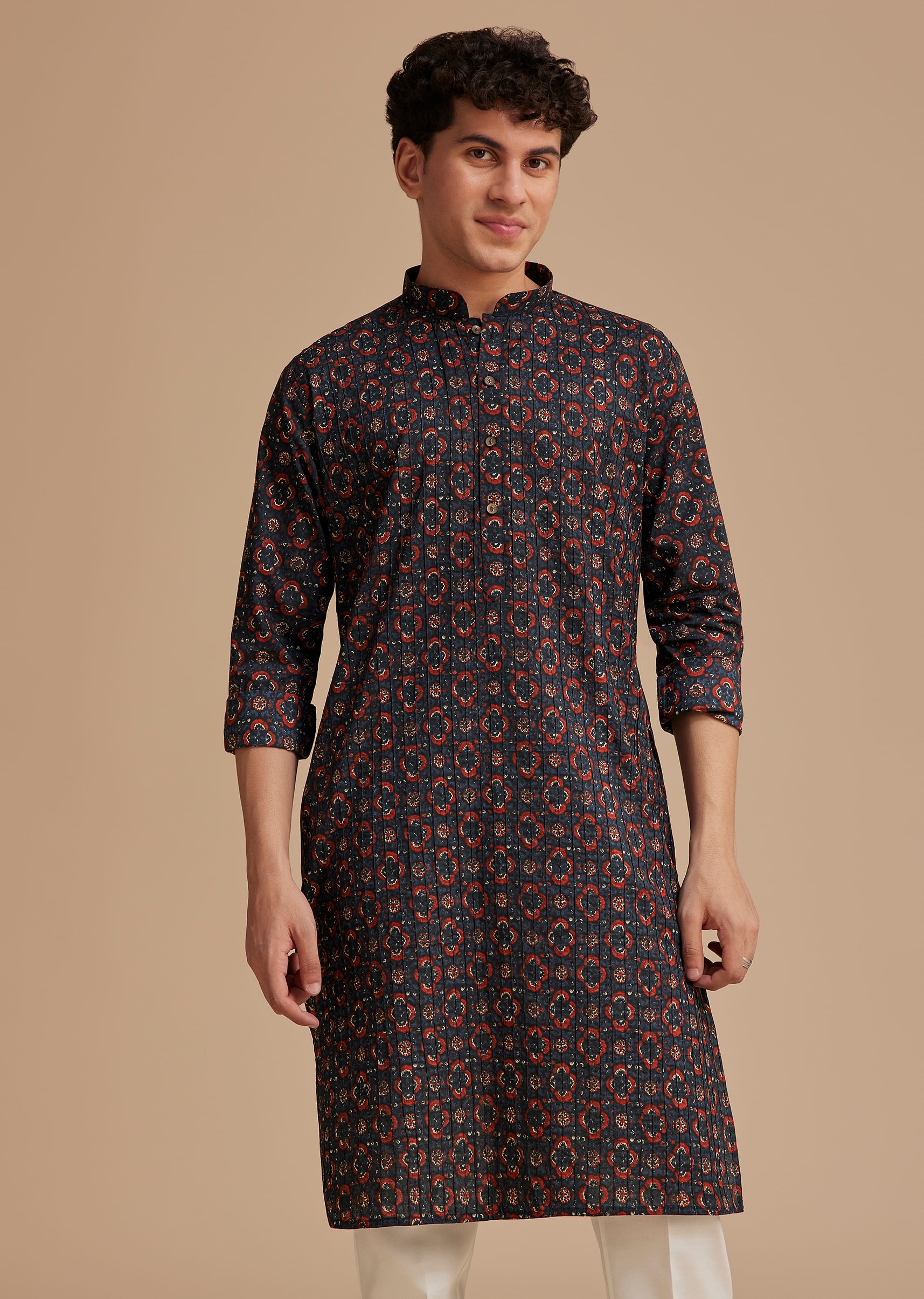 buy-blue-cotton-geometric-printed-kurta-set-sg303054-3_6ce59eec-d9a0-4ea8-b596-d98193fdd81e.jpg