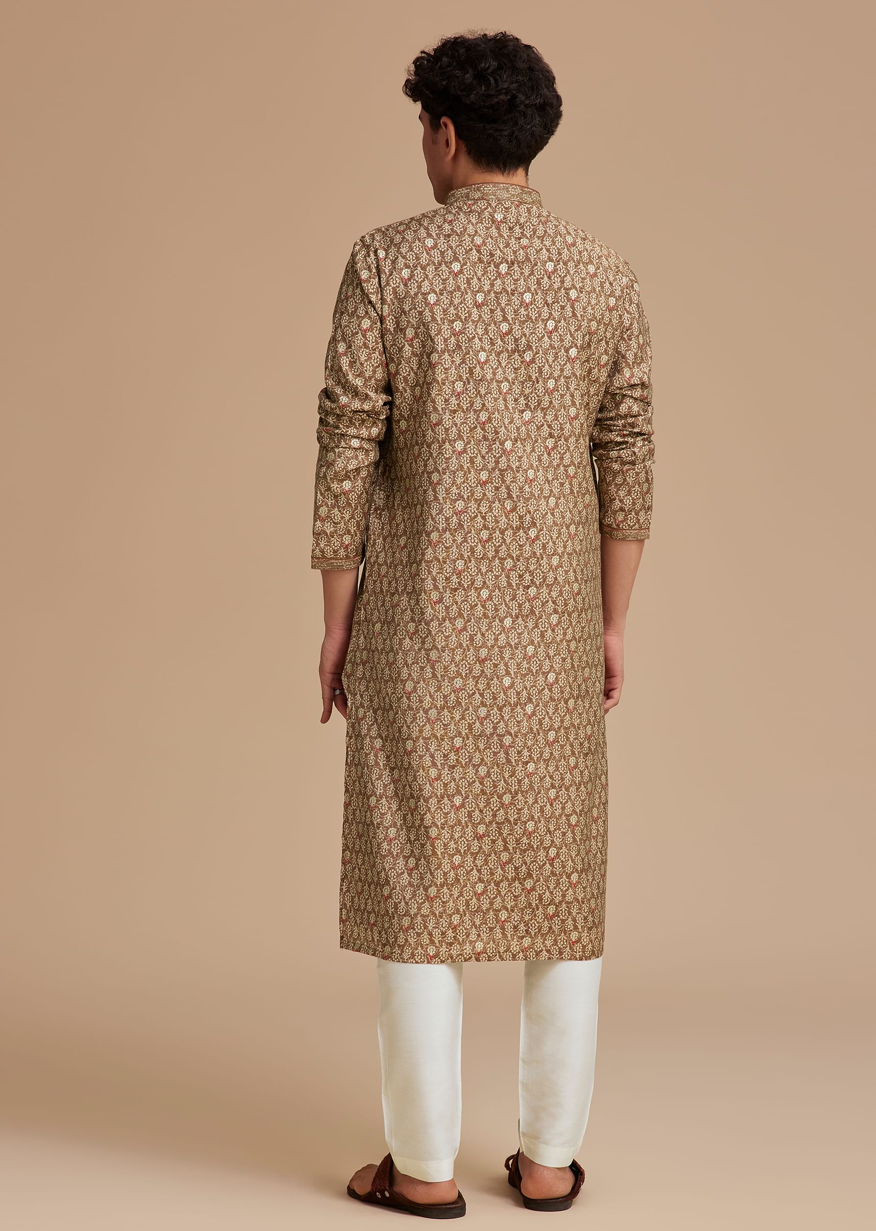 buy-brown-muslin-mughal-printed-kurta-set-sg303342-5_432e70bf-d01f-4b60-a0ed-0b5343a1a4ea.jpg