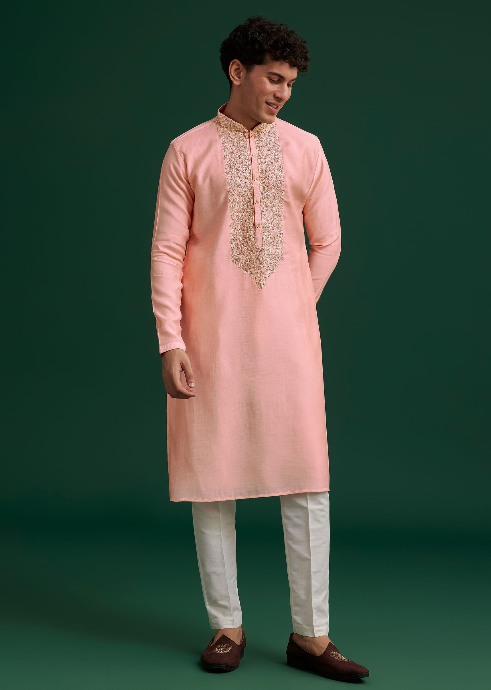 buy-peach-silk-hand-embroidered-yoke-kurta-set-sg255009-4_655f3a50-44bc-4a20-9892-b45b498a059f.jpg