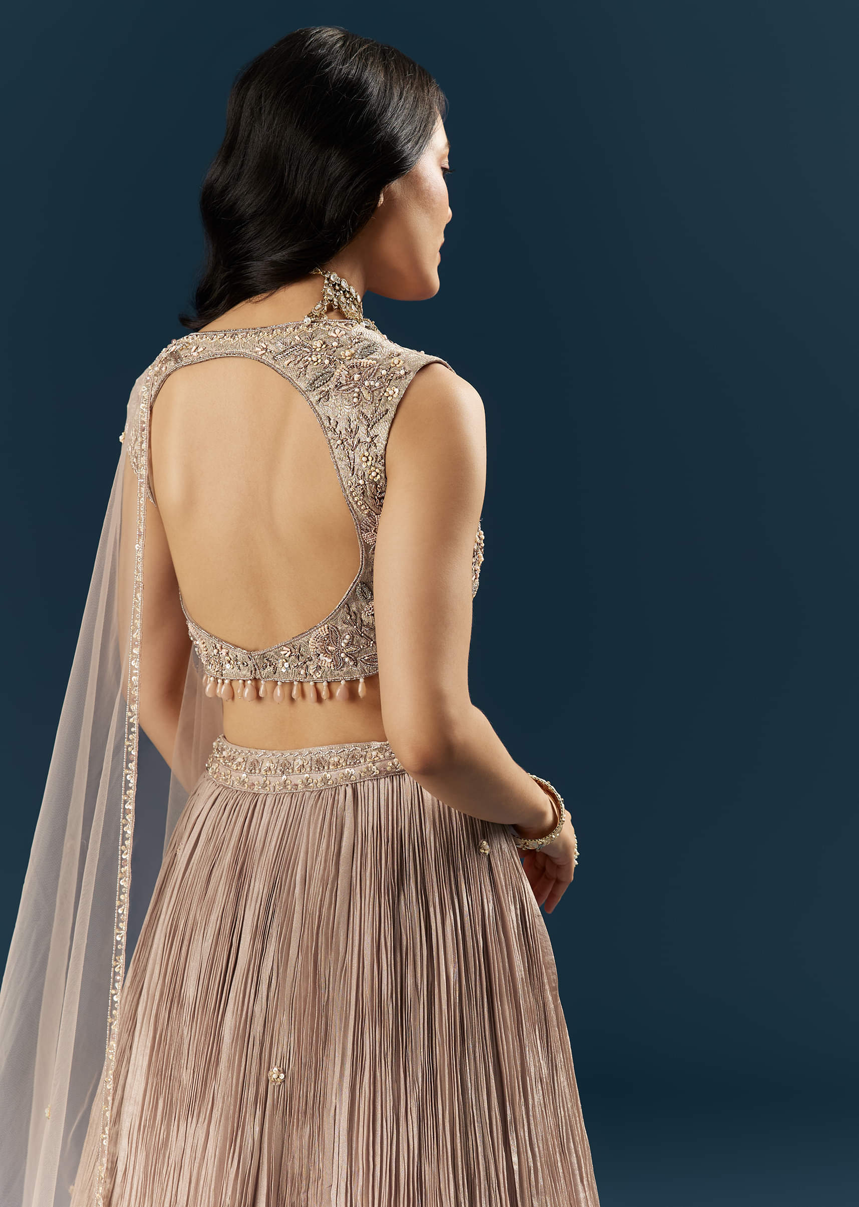 champagne-gold-organza-bridesmaid-lehenga-with-heavy-embroidery-sg339569-6.jpg