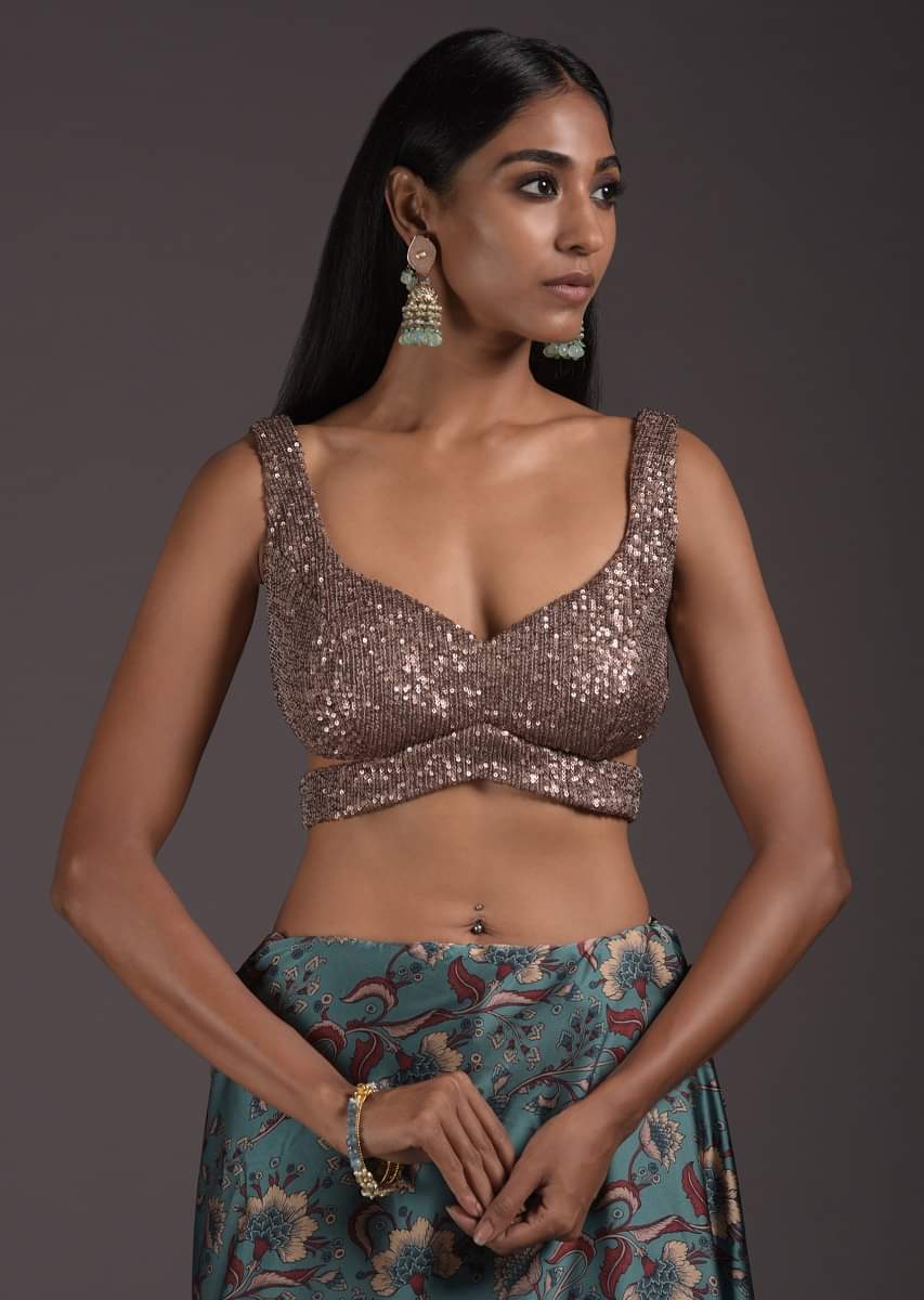 champagne-gold-sleeveless-blouse-in-sequins-fabric-with-cutouts-on-the-sides-and-back-online-kalki-fashion-m001blra346y-sg52183_2_db2c634e-44a5-48f0-933c-3b50f53444a6.jpg