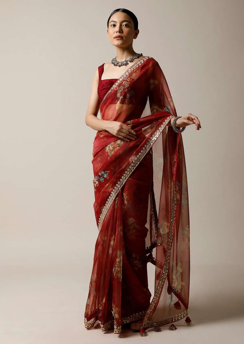 cherry-red-saree-in-organza-with-floral-print-and-gotta-patti-embroidered-border-along-with-unstitched-blouse-online-kalki-fashion-j01933378y-sg54638_3_bb3bc397-1af8-4dc4-a50f-f959b99.jpg