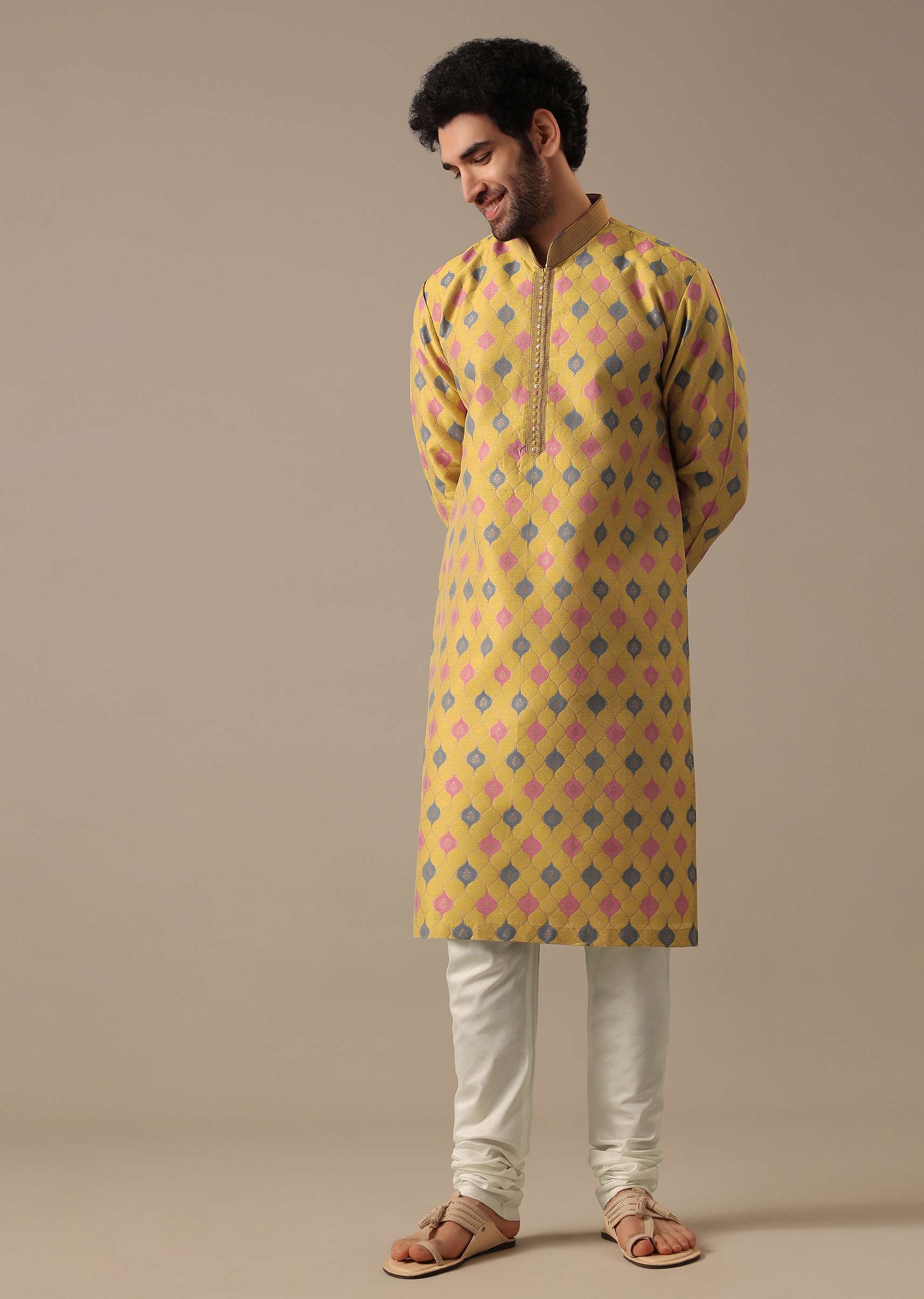 chrome-yellow-embroidered-kurta-set-in-jacquard-sg176476_8_14e0668f-6211-4754-b3c4-6e5c7a791034.jpg