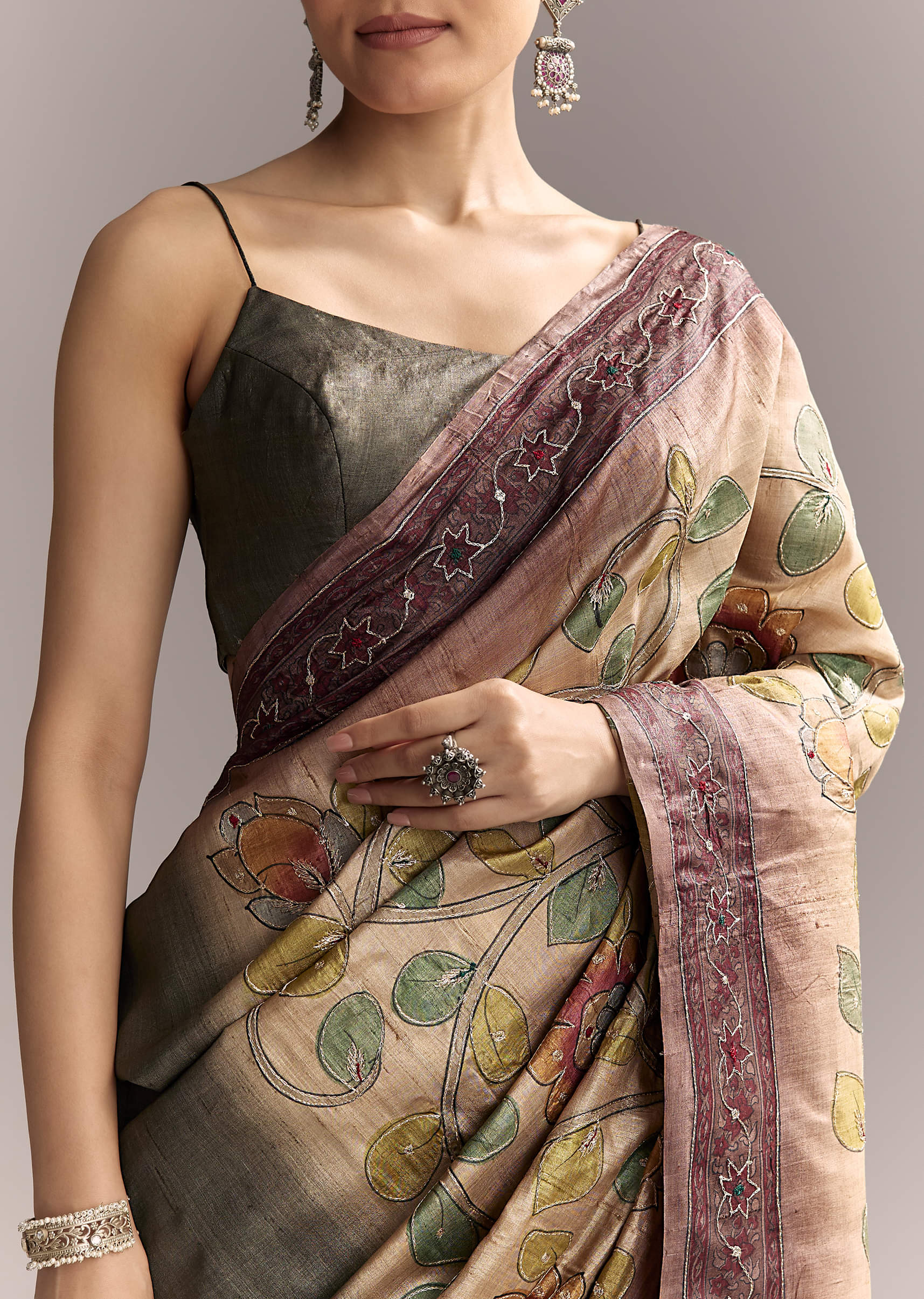 coffee-brown-cotton-hand-painted-saree-with-contrast-border-sg319347-2.jpg