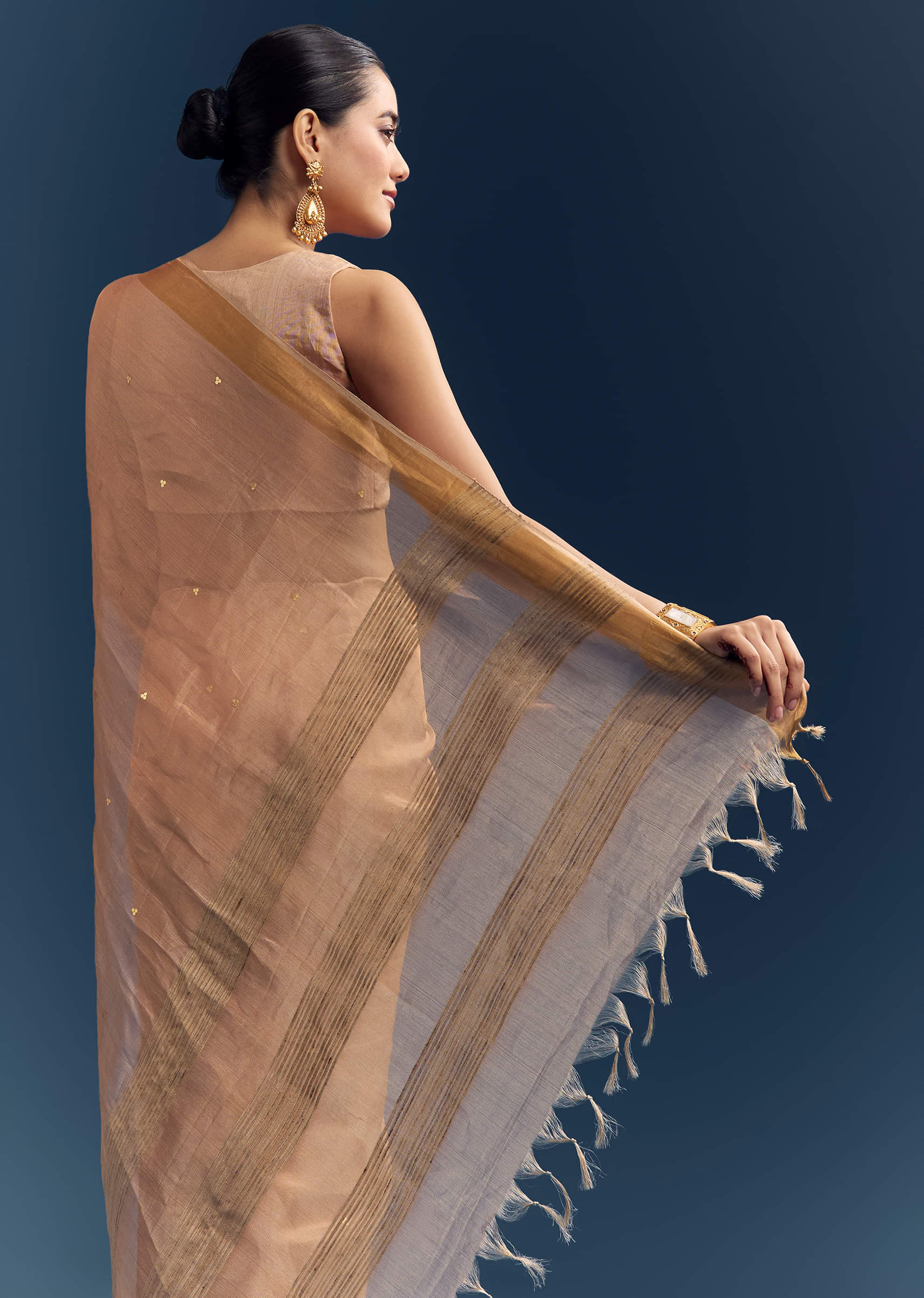 copper_tissue_organza_woven_saree_with_golden_zari-sg346427-9_4.jpg