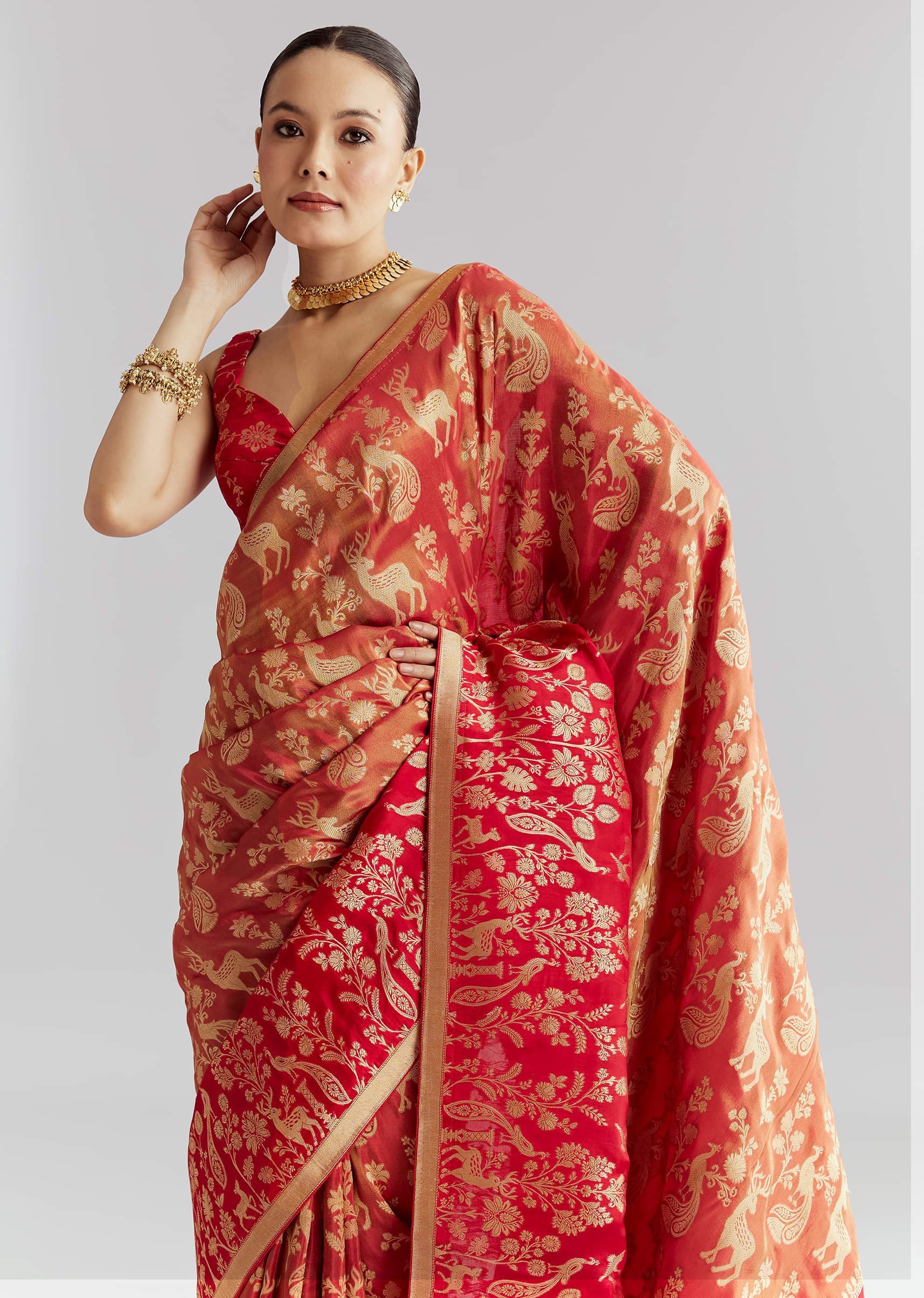 coral-red-silk-woven-saree-with-zari-work-sg350481-5.jpg
