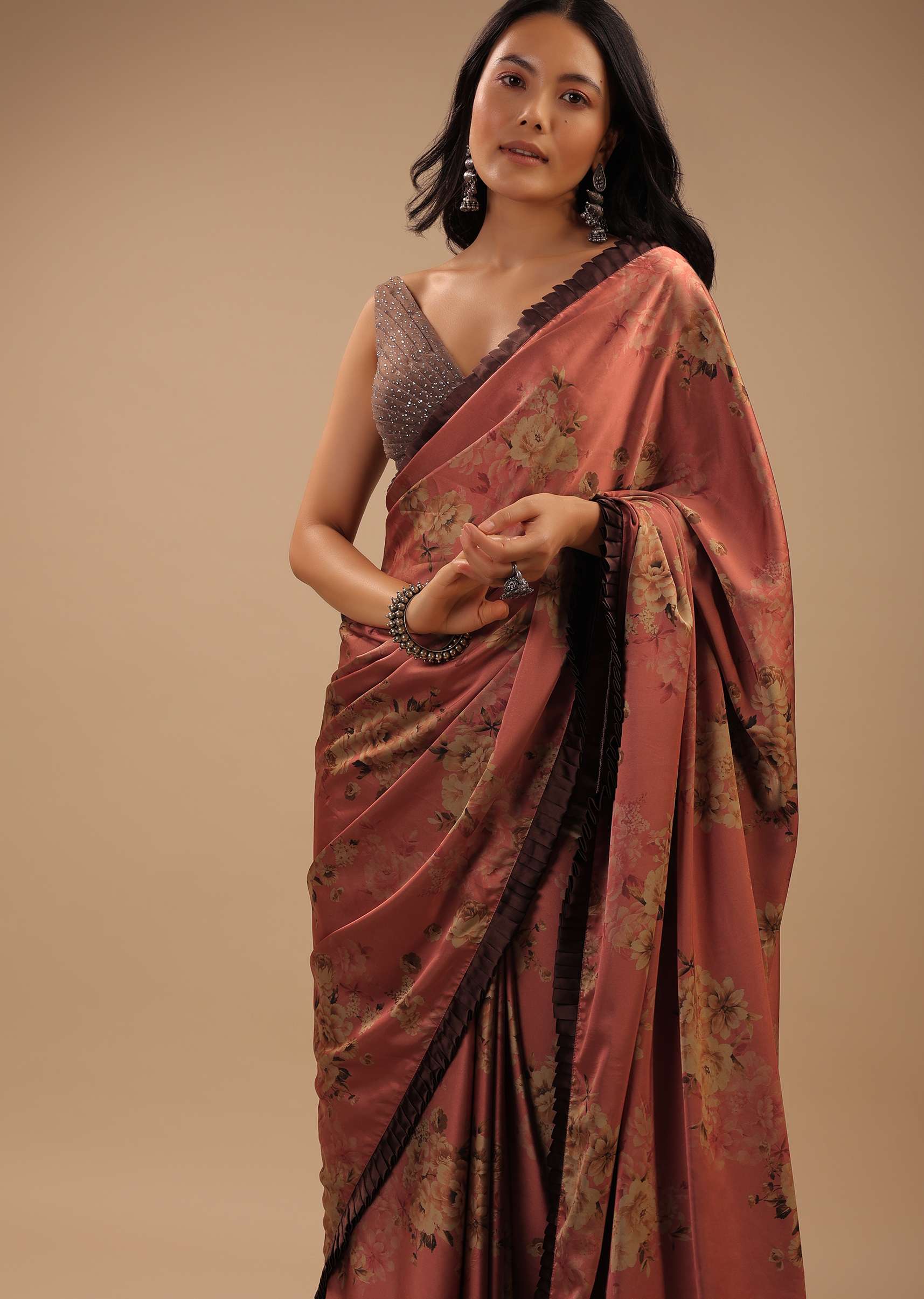 coral_peach_saree_with_brown_frill_borders-sg107945_5_ab48a83c-a2a8-41c8-aa1e-74c23a4c1d4e.jpg