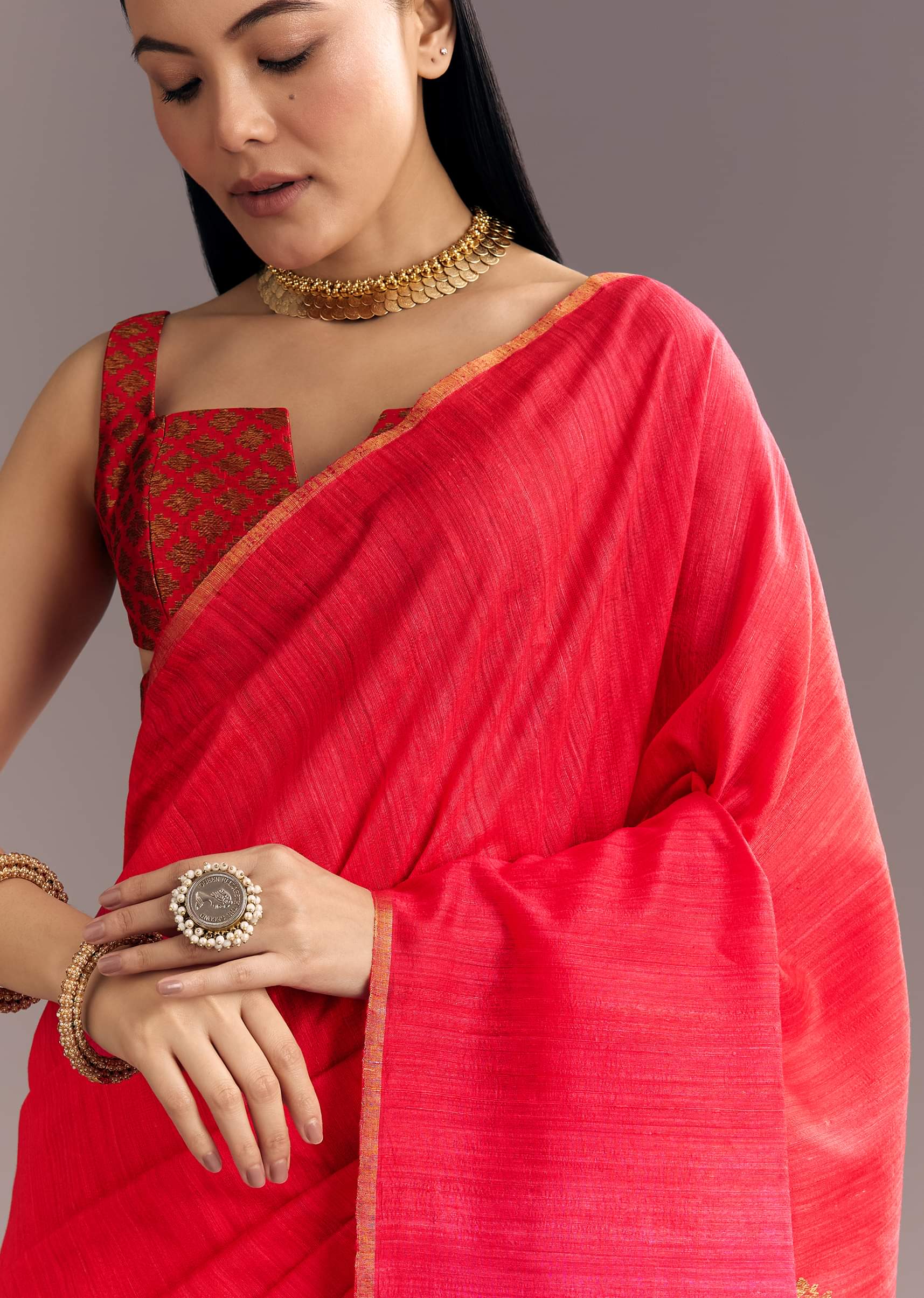 corel-red-kora-silk-handloom-saree-with-woven-traditional-motif-sg277884-5_f08f0359-b9ca-44c7-b7d2-4383c929799e.jpg