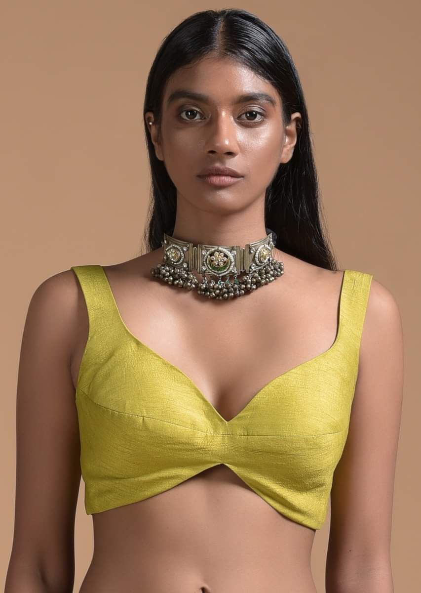 corn-yellow-sleeveless-blouse-in-raw-silk-with-sweetheart-neckline-and-curved-hem-online-kalki-fashion-m001blat317y-sg48311_2_ddfa60d8-c1ae-4a86-b931-318b27465316.jpg