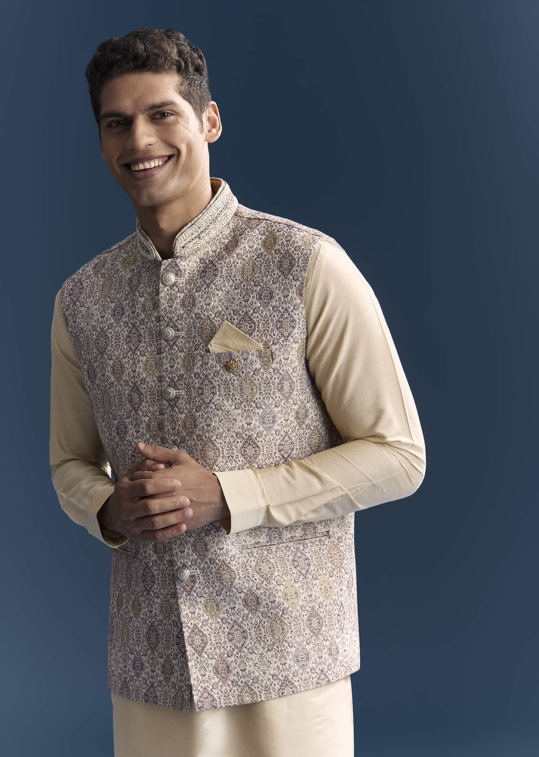 cream-jacquard-kurta-jacket-set-for-men-with-printed-jacket-sg333100-4.jpg
