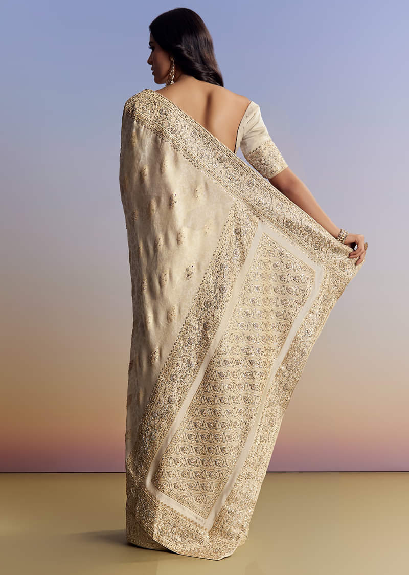 cream-jacquard-silk-saree-with-zari-brocade-and-zardosi-embellished-pallu-sg177295-4_1_4f4b5acb-2cc4-41dc-89e5-af15b6b629b8.jpg