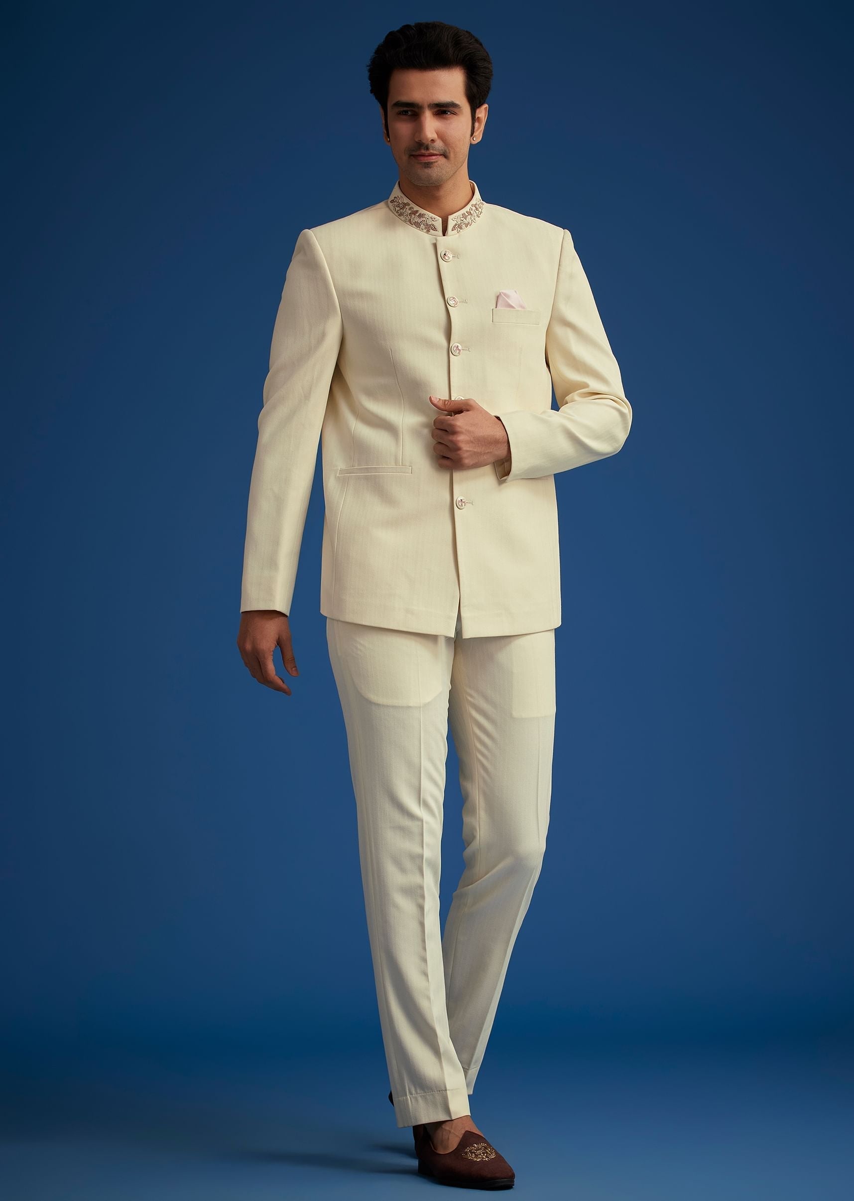 cream-jodhpuri-suit-with-handwork-collar-sg253015-1_1ca4f6a6-8e90-4dd4-a49b-ee3e8828b479.jpg