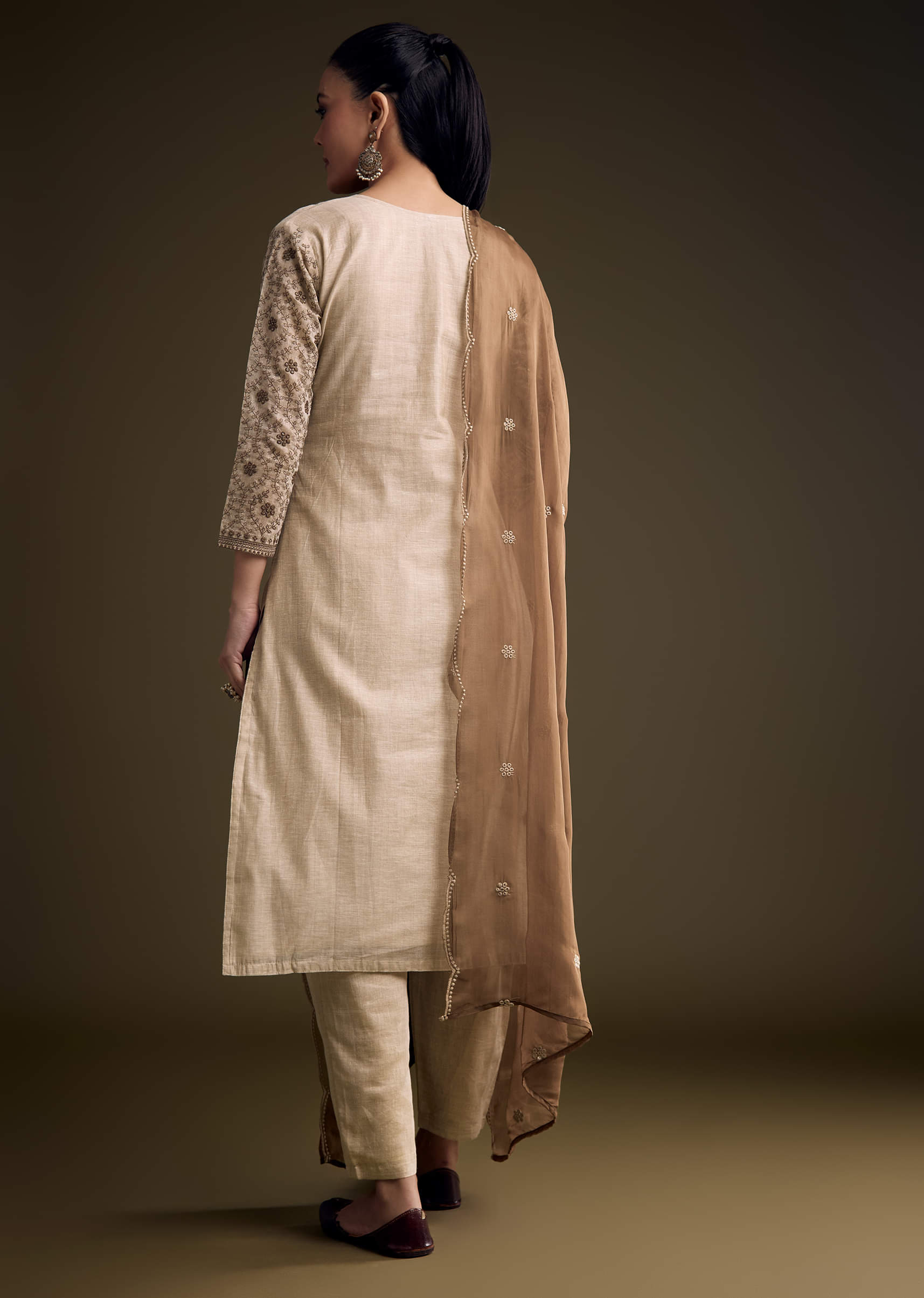 cream-khadi-kurta-set-with-thread-embroidery-sg346735-5.jpg