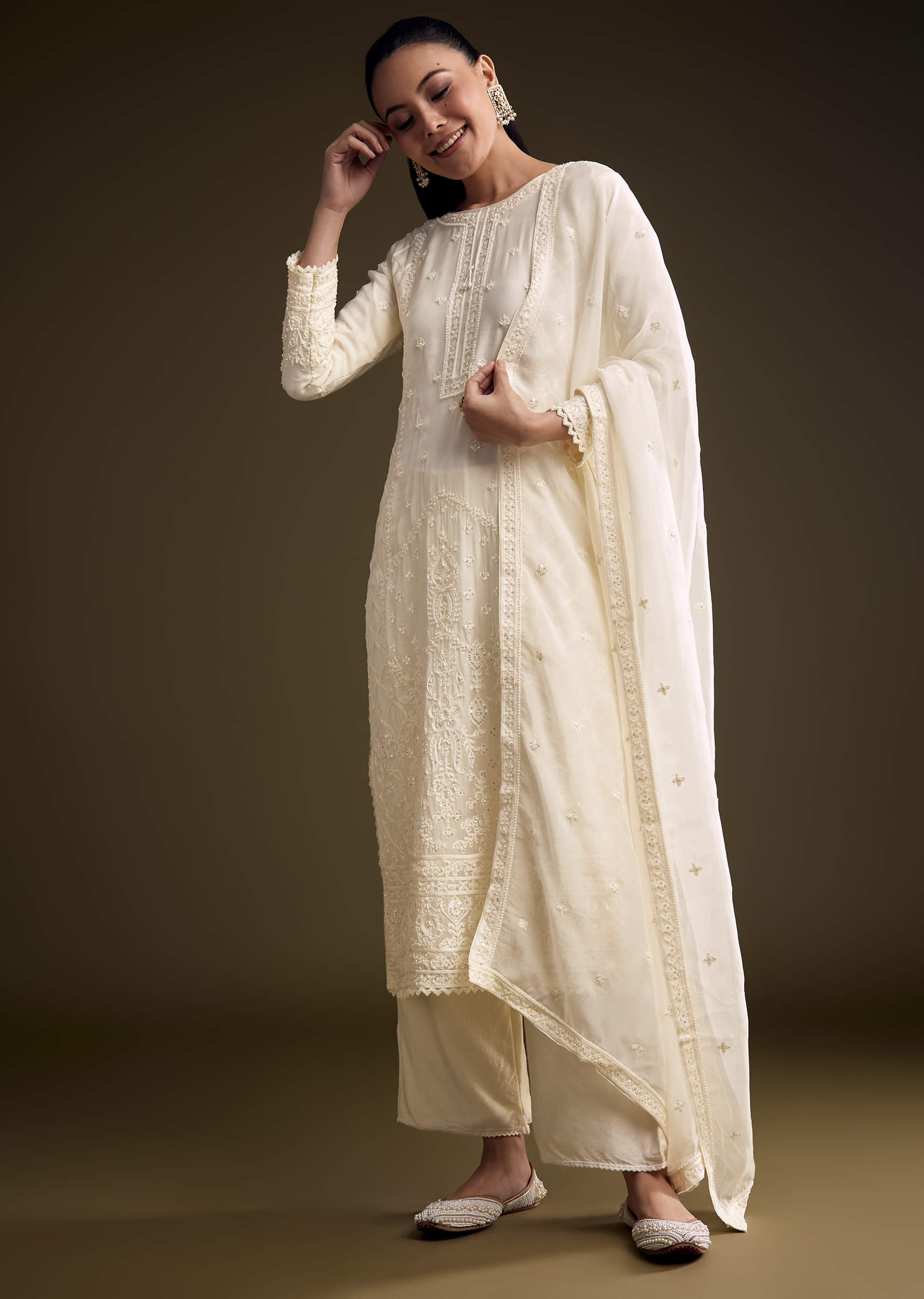 cream-organza-kurta-set-with-resham-and-moti-embroidery-sg340635-4.jpg