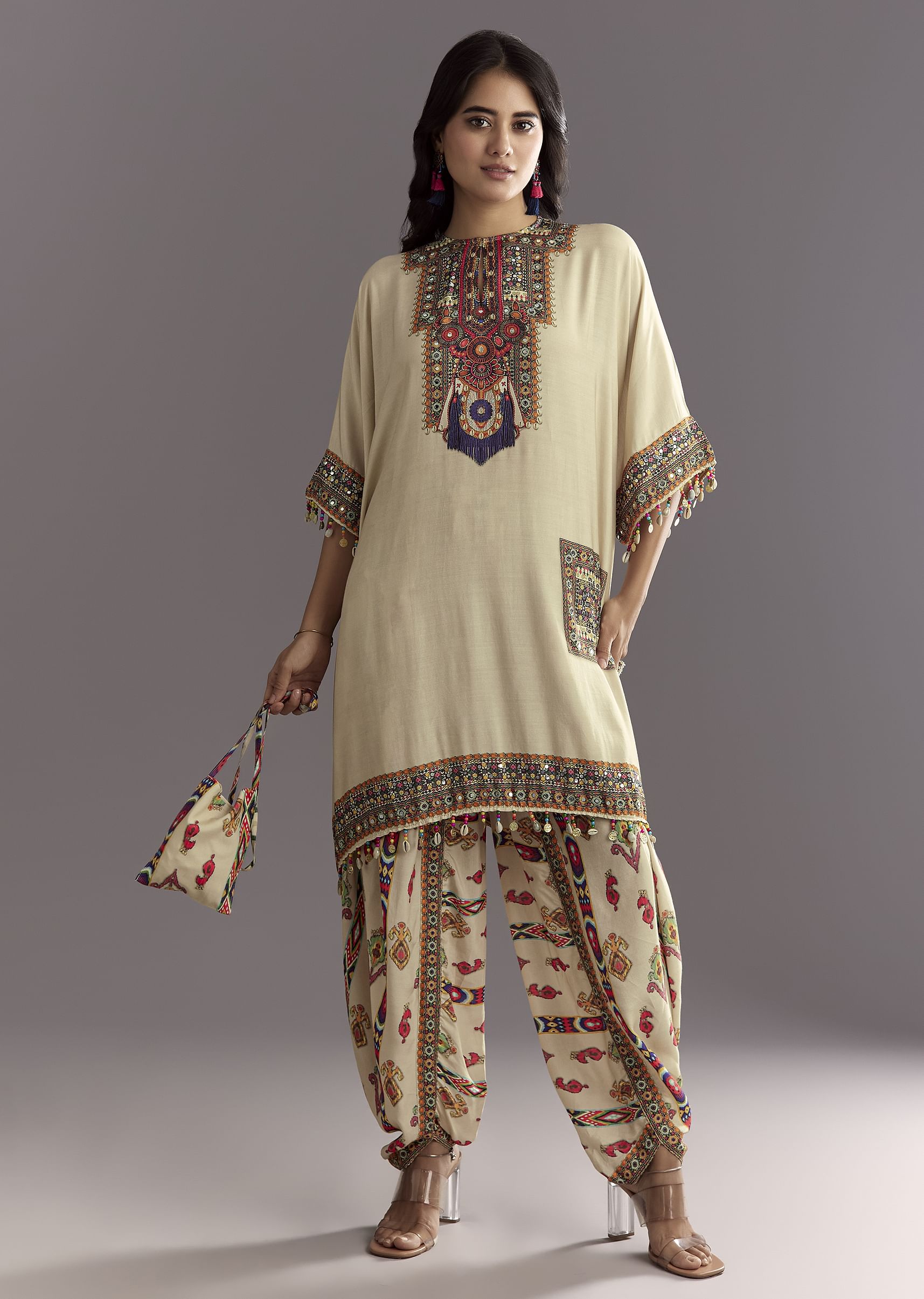 cream-printed-muslin-kurta-and-dhoti-sg311066-2_5c674327-a58d-447f-873b-6653750a860d.jpg