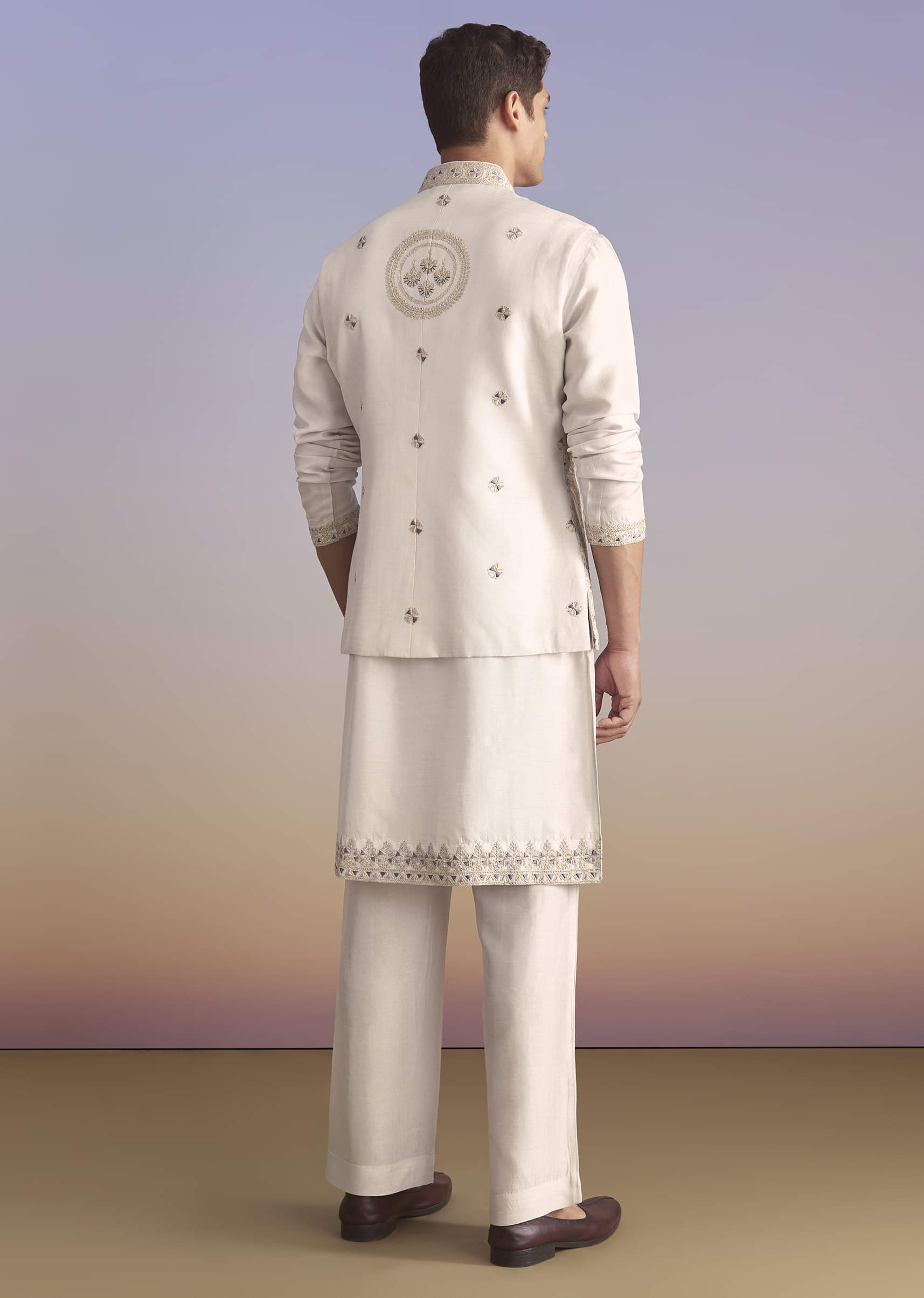 cream-silk-kurta-jacket-set-for-men-with-subtle-thread-work-sg322934-5.jpg