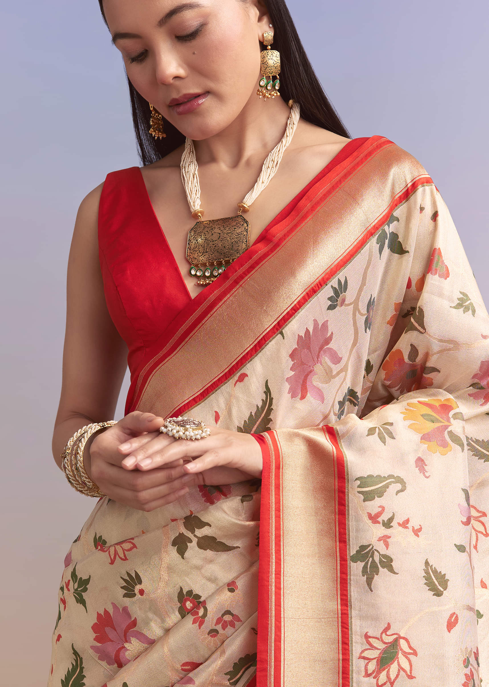 cream-silk-woven-saree-with-multicolour-thread-embroidery-sg343068-2.jpg