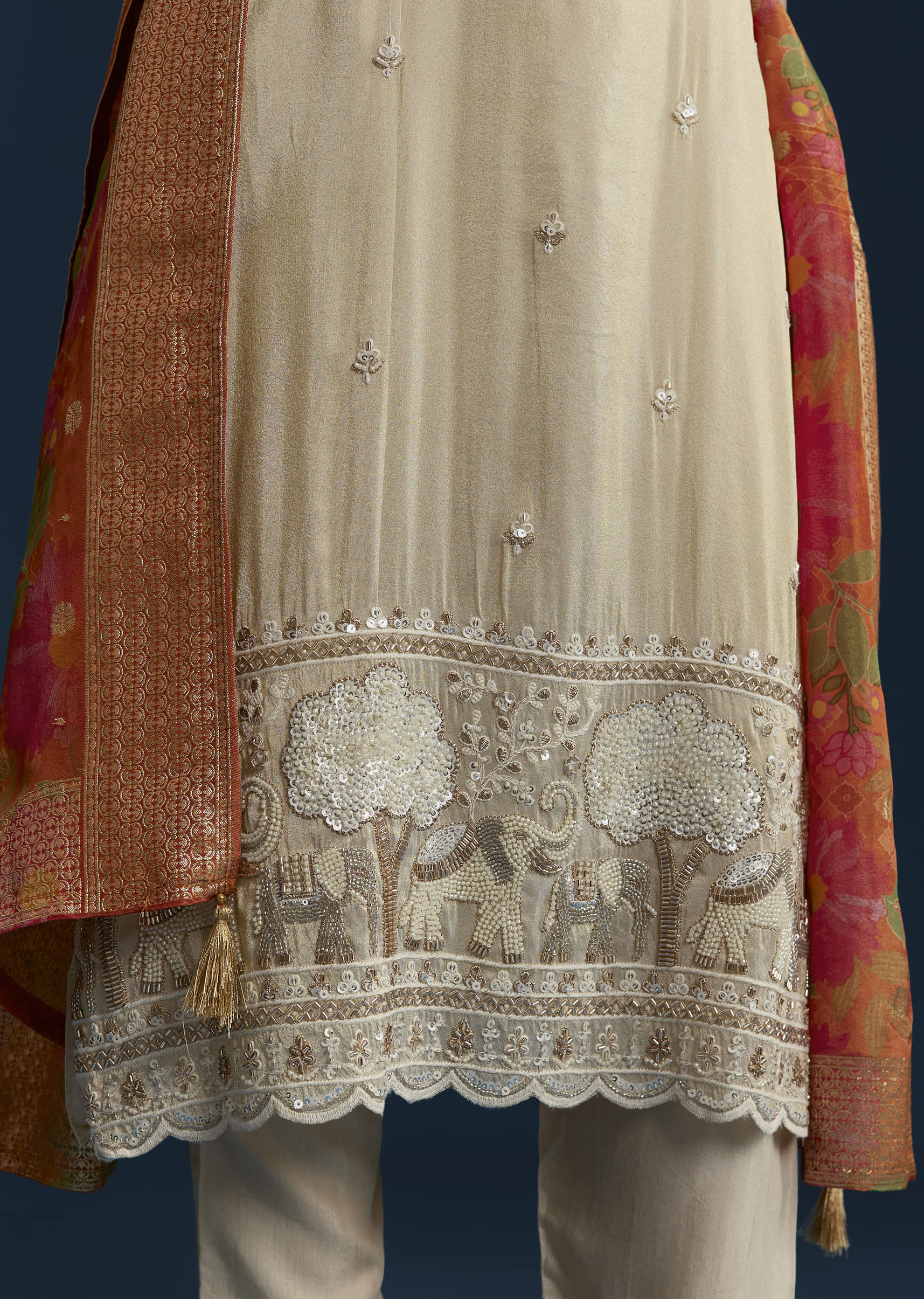 cream-tissue-kurta-set-with-bead-work-sg360346-5_44468ec6-ab03-40f1-88c7-37ef72f9b2d8.jpg