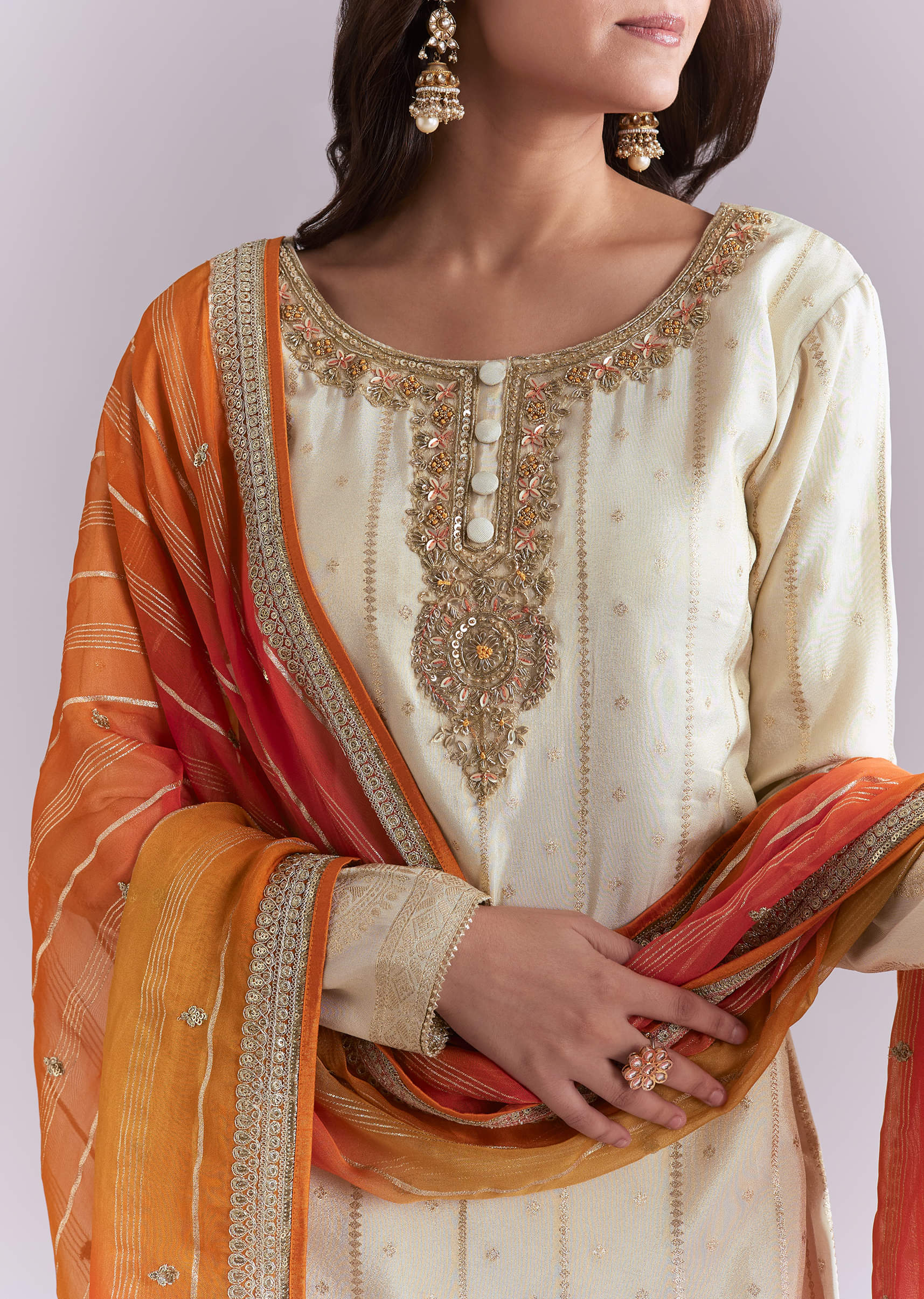 cream-tissue-kurta-set-with-embroidery-and-two-tone-dupatta-sg340611-2.jpg