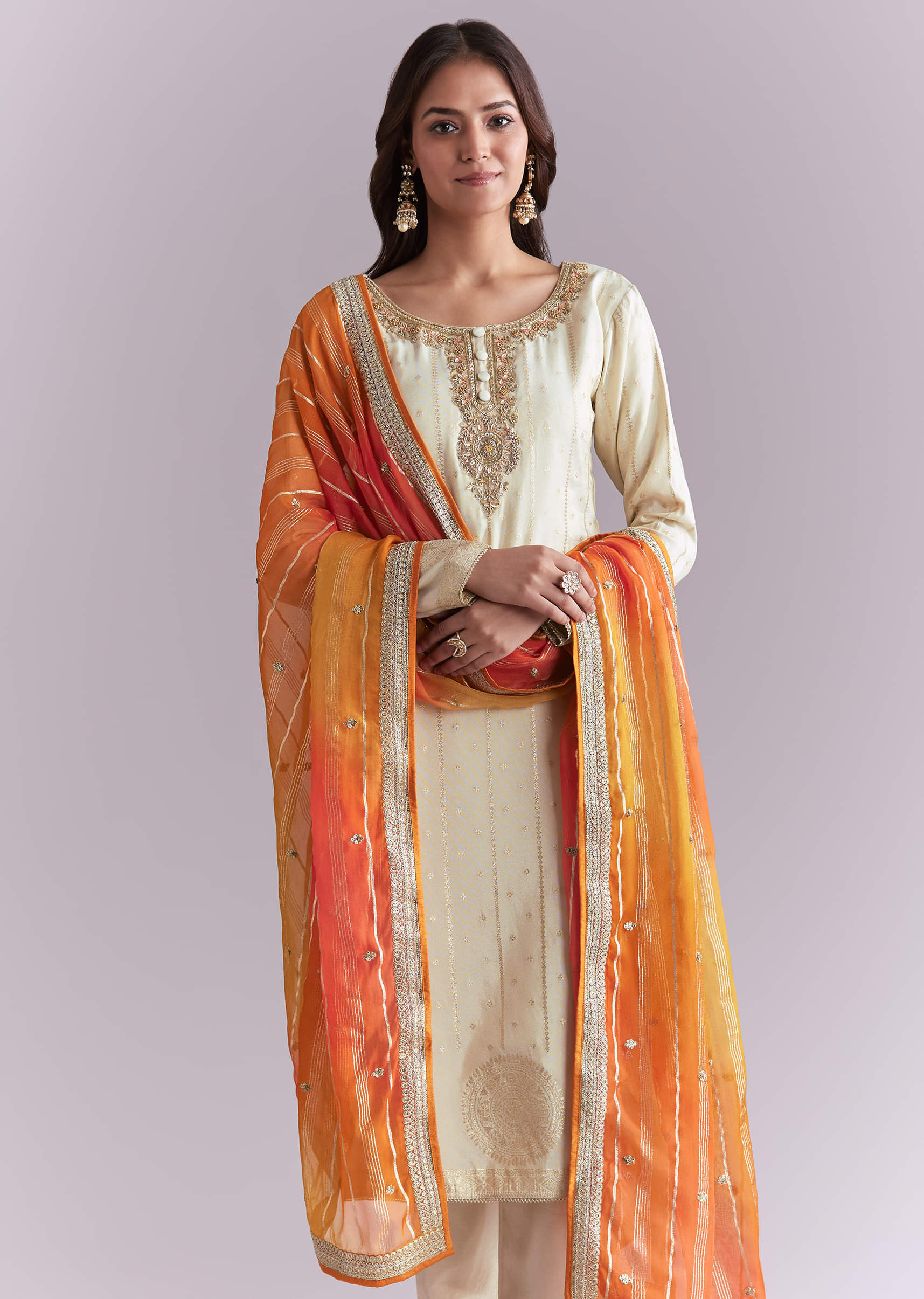 cream-tissue-kurta-set-with-embroidery-and-two-tone-dupatta-sg340611-4.jpg