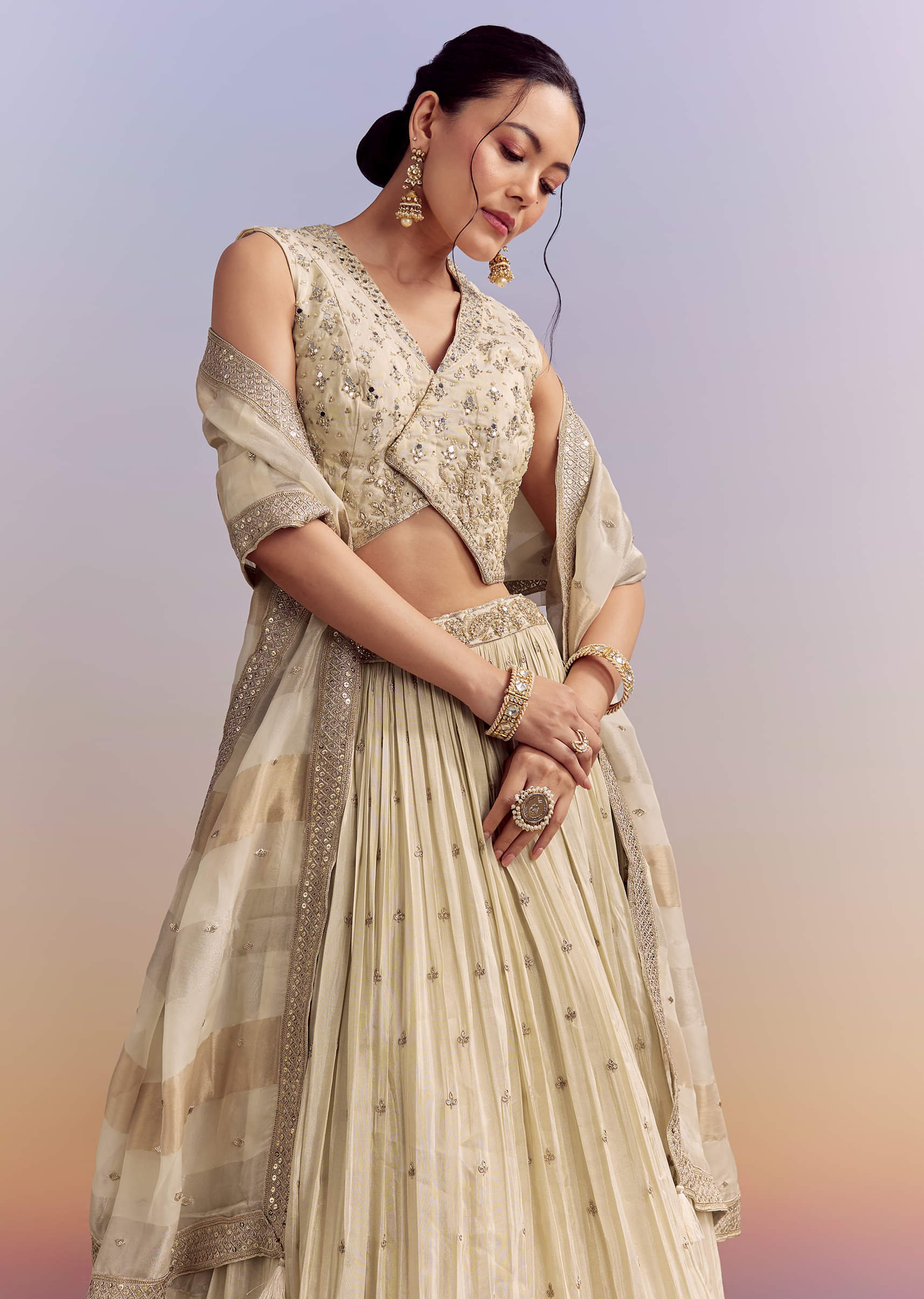cream_chinon_bridesmaid_lehenga_with_tissue-sg311580-6_2.jpg
