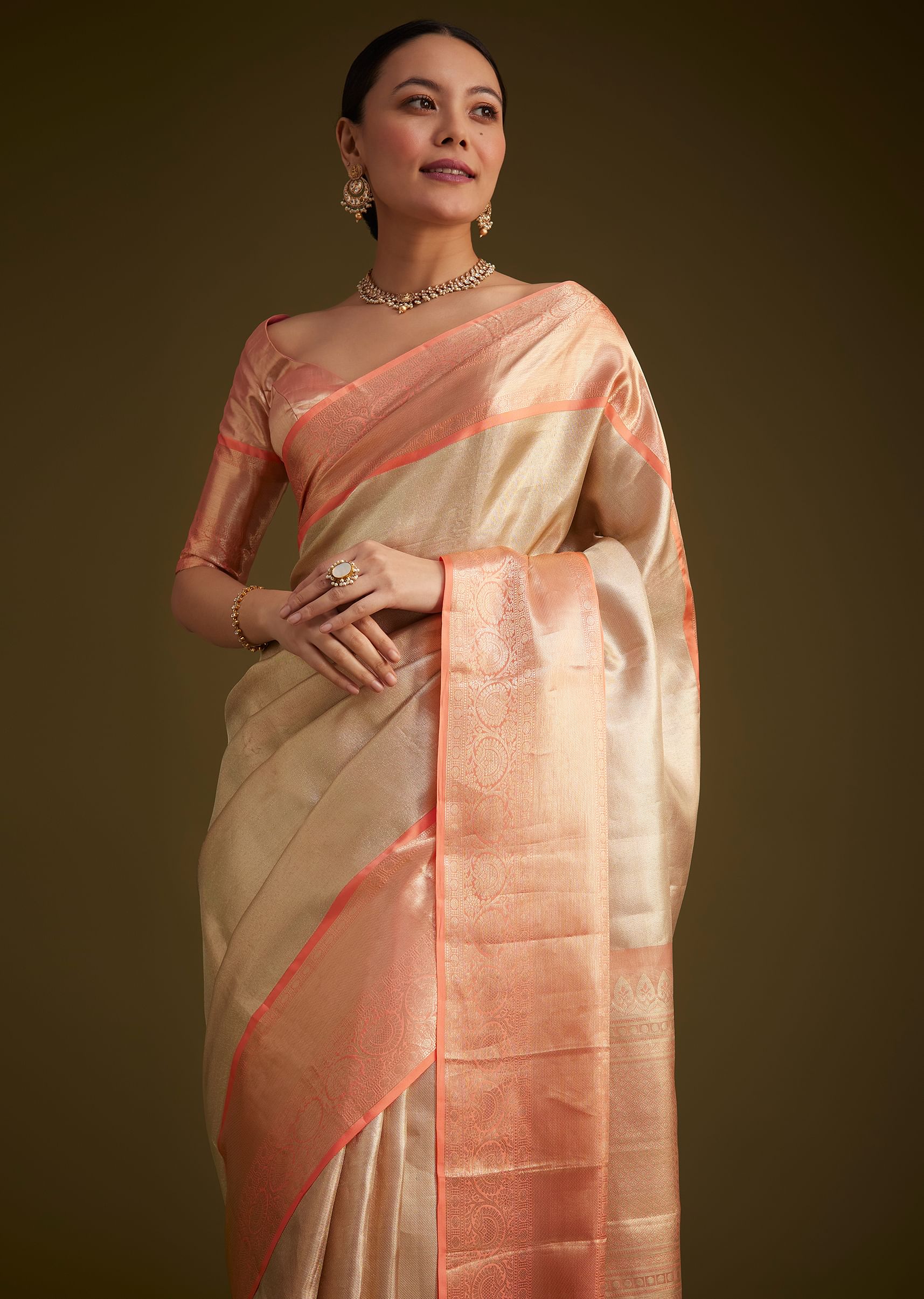 cream_kanjivaram_silk_saree_with_contrast_border_and_pallu-sg291502_6_456de7e0-de39-46c2-a28b-47f1383491ba.jpg