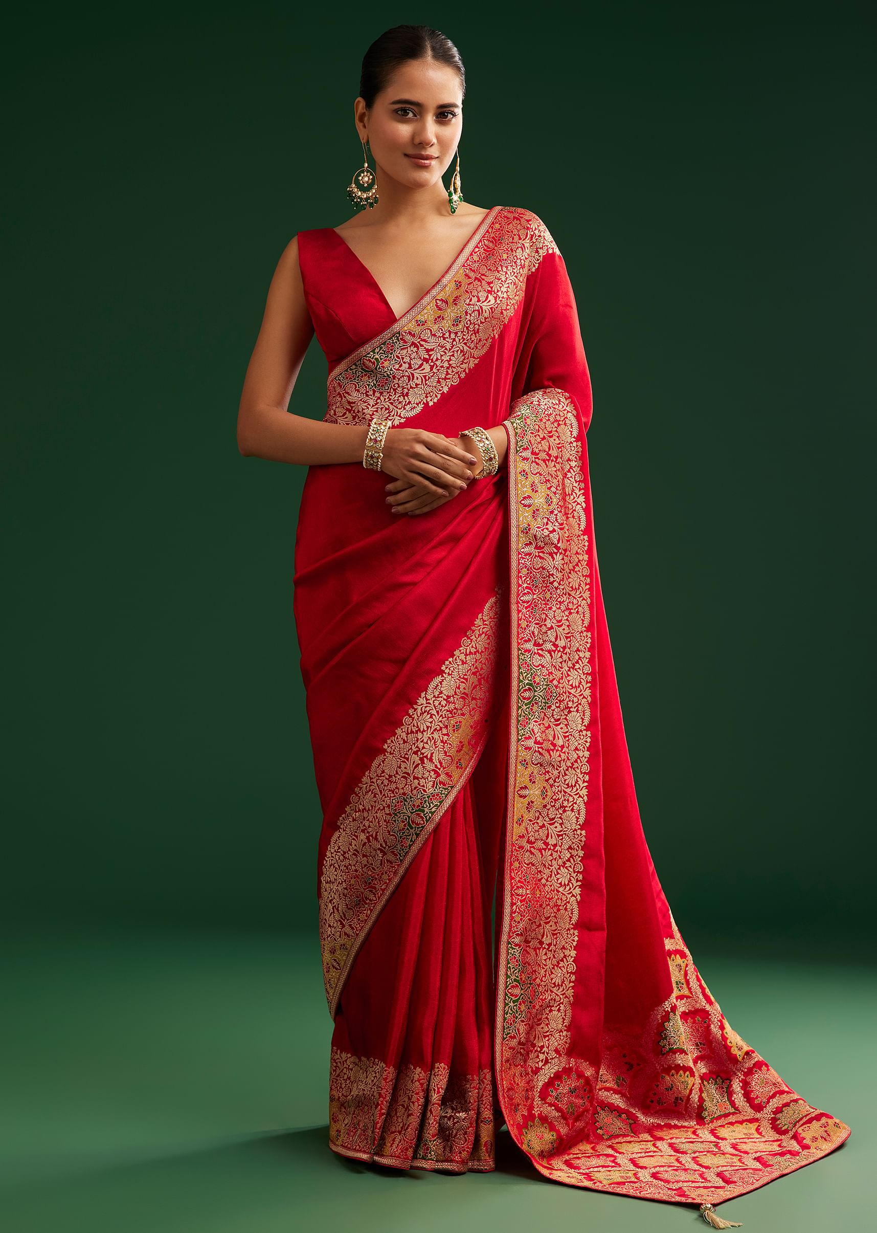 crimson-dola-silk-saree-with-intricate-zari-work-sg292418-3_8db76370-5651-4fe4-a0a9-0ca4867b7e54.jpg