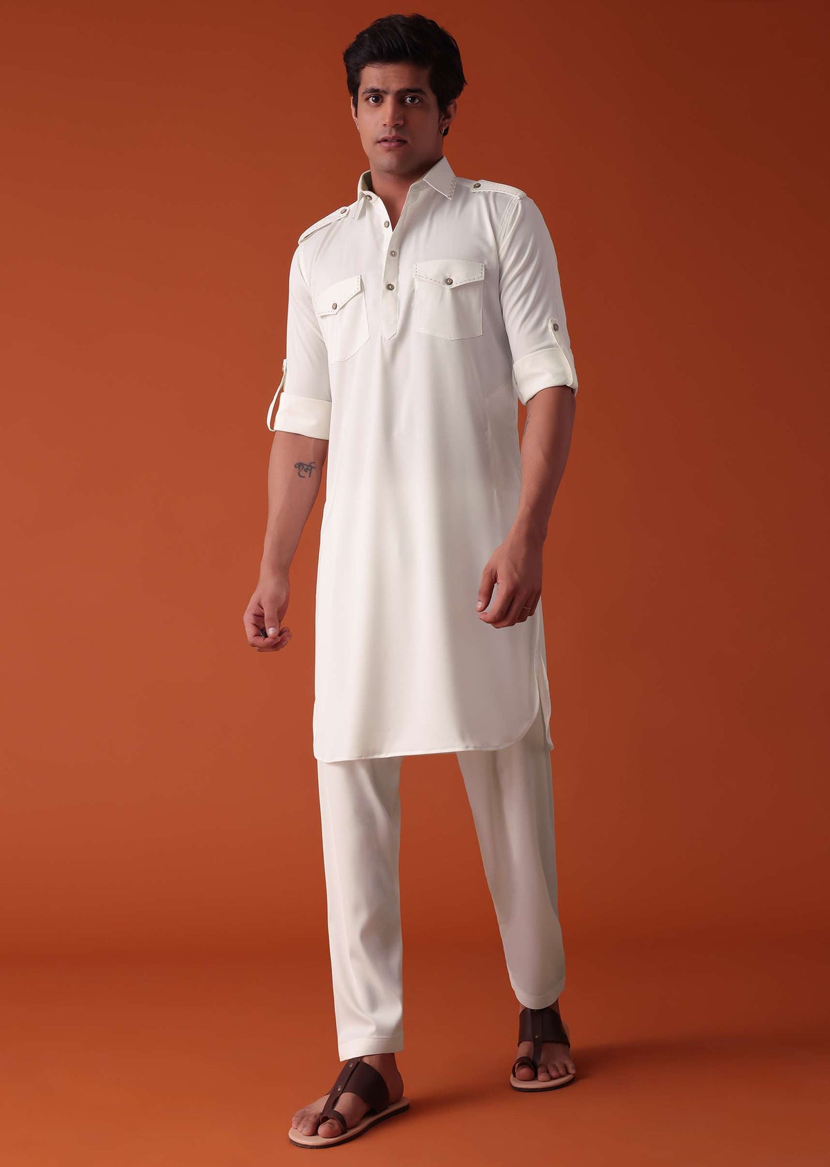 daisy_white_pathani_kurta_set_in_terry-sg140879_3_be7aa45f-36ae-40d2-9120-5d4680b94626.jpg