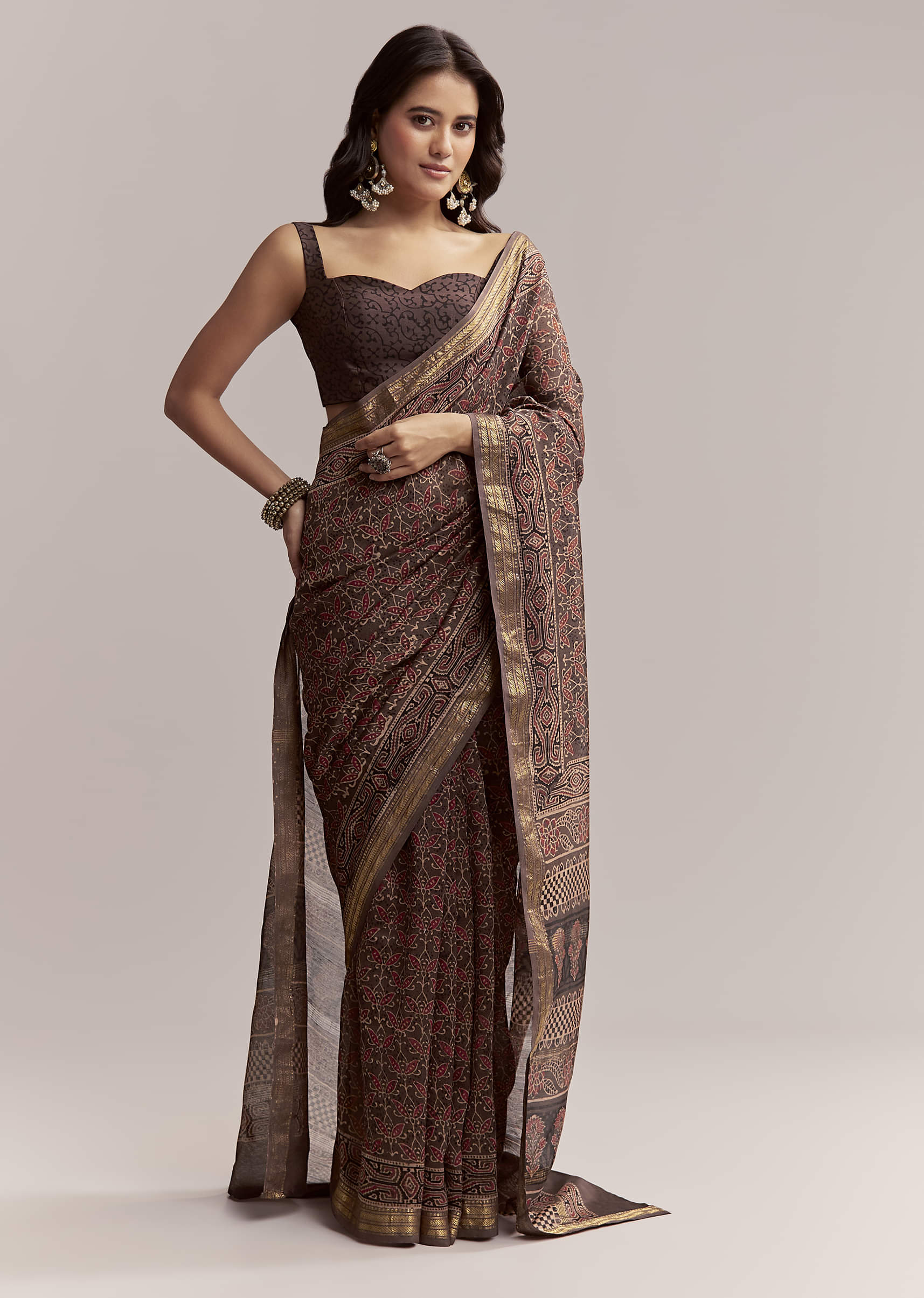 dark-brown-linen-printed-saree-with-authentic-ajrakh-print-sg311993-3.jpg