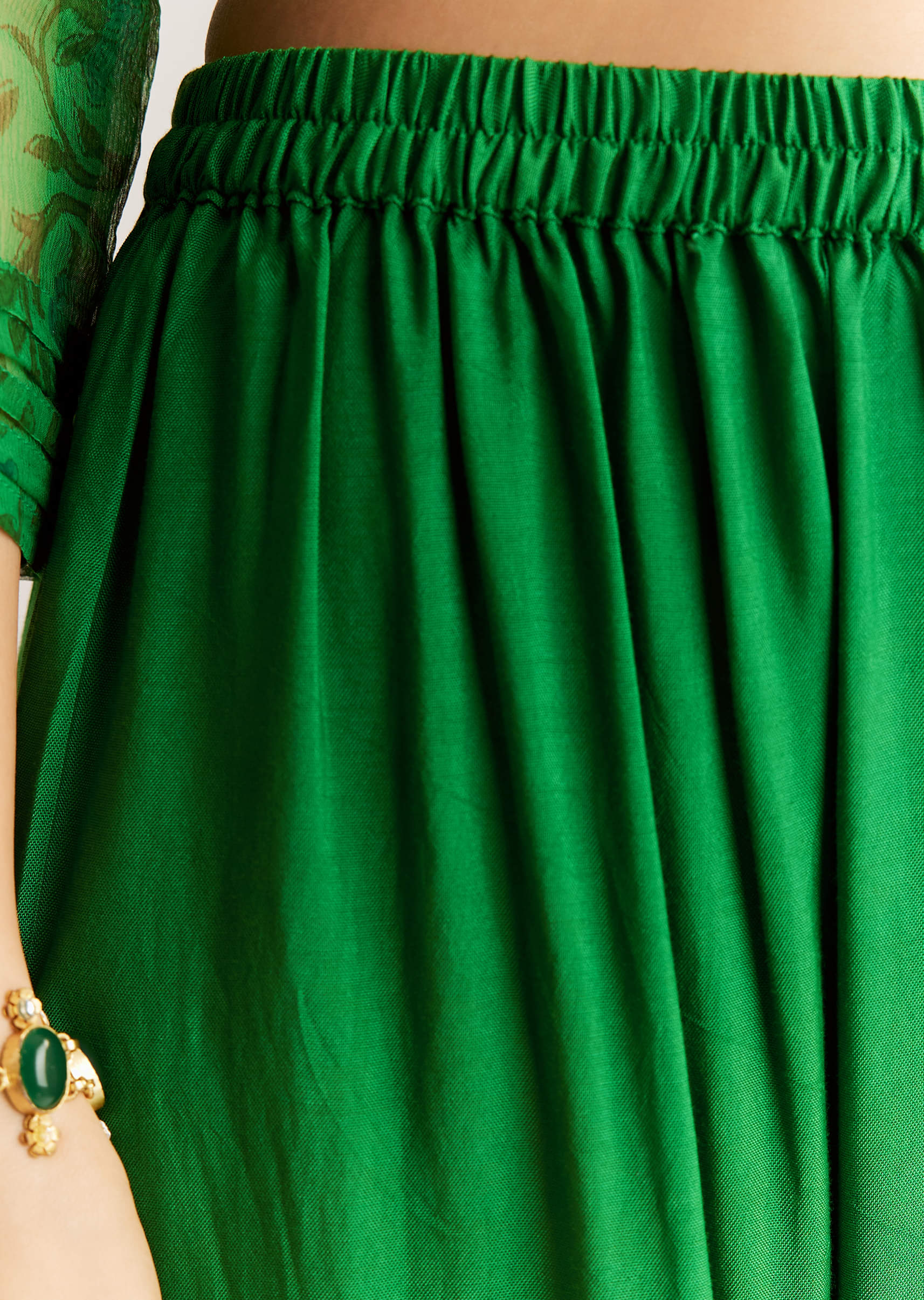 dark-green-chiffon-angrakha-anarkali-with-floral-and-sequin-yoke-sg320878-6_b17ada8a-655f-4f67-b1ed-dba998a5498d.jpg