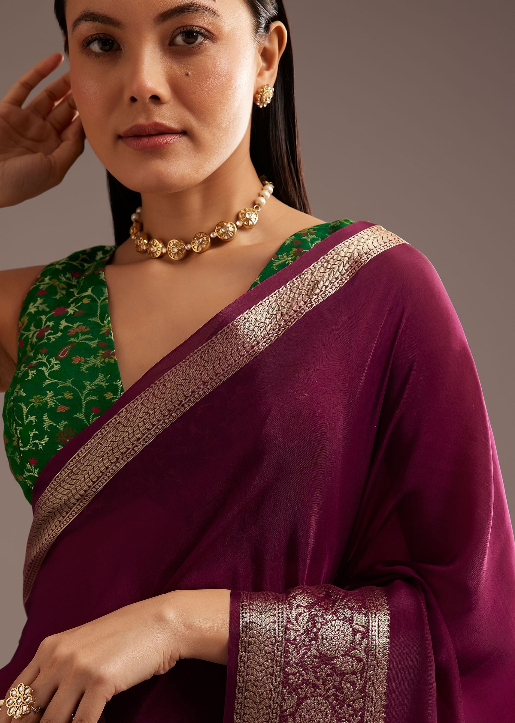dark-wine-crepe-silk-saree-with-zari-border-and-contrast-blouse-sg292401-5_8b433270-c654-4c50-8218-03326099f8d2.jpg
