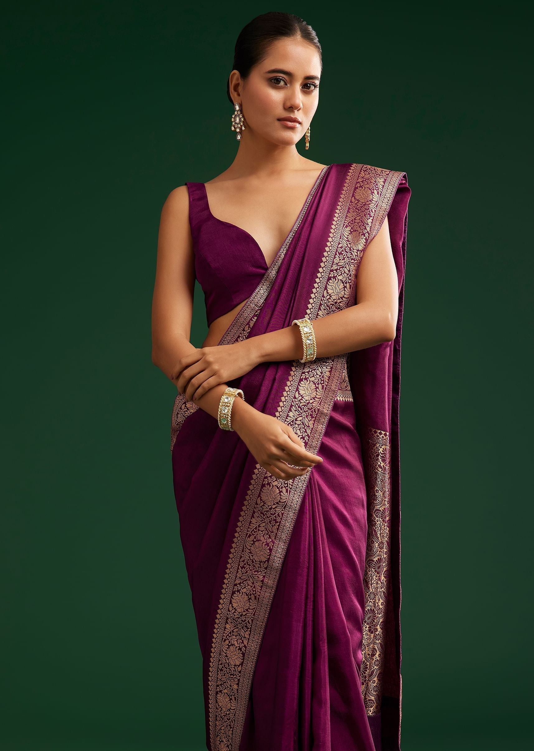 dark-wine-dola-silk-saree-with-zari-border-and-pallu-sg292694-5_d448fb24-fd62-4159-ab71-96dbeb2f79e8.jpg