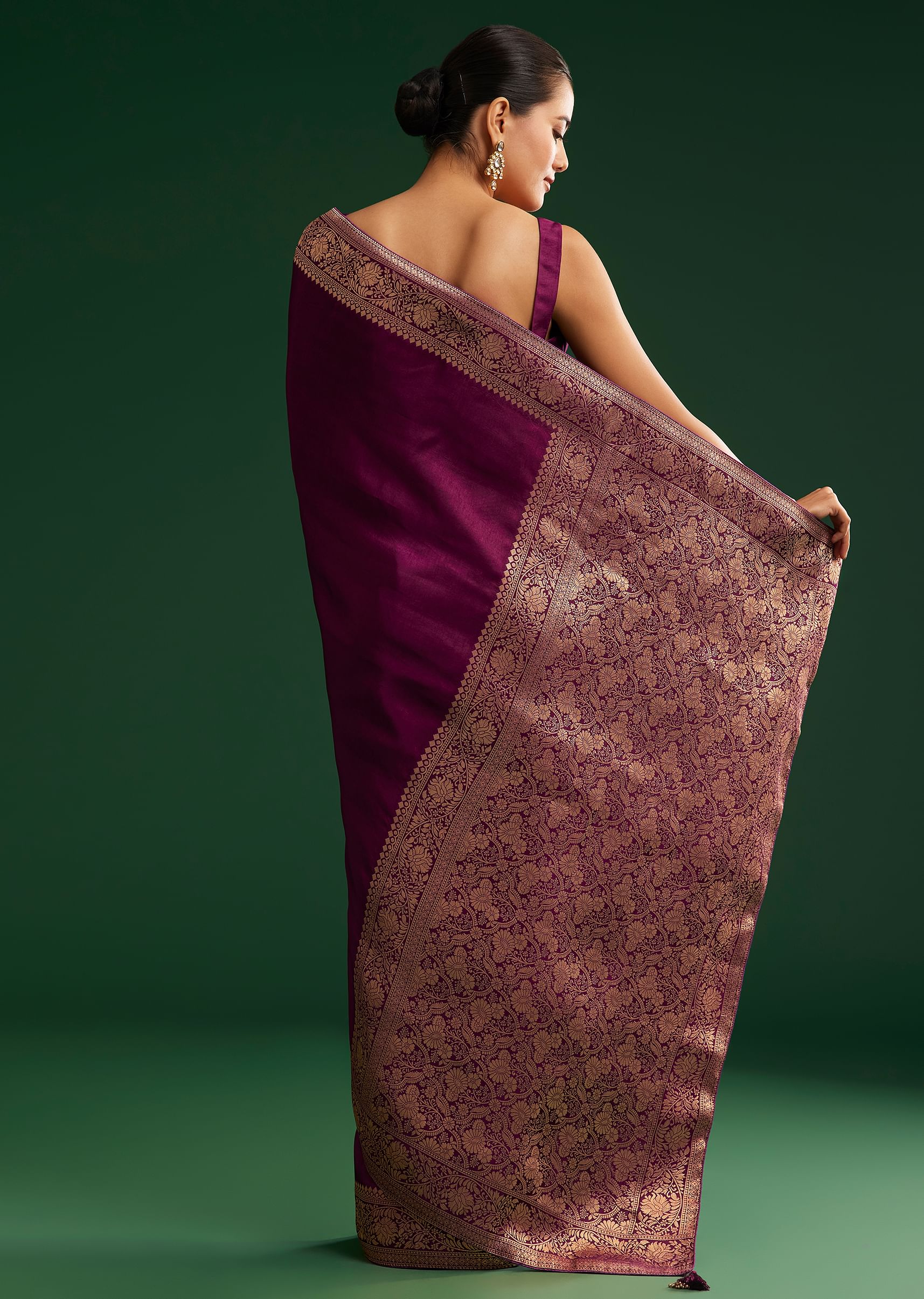 dark-wine-dola-silk-saree-with-zari-border-and-pallu-sg292694-6_b266e8c2-3c88-43bd-836b-edf2525dd542.jpg