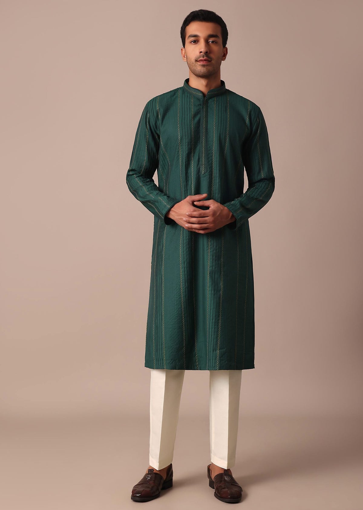 dark_green_kurta_set_with_thread_embrodiery-sg215240_8_5a6210d2-b3ee-4e02-825d-ae92cc2b12de.jpg