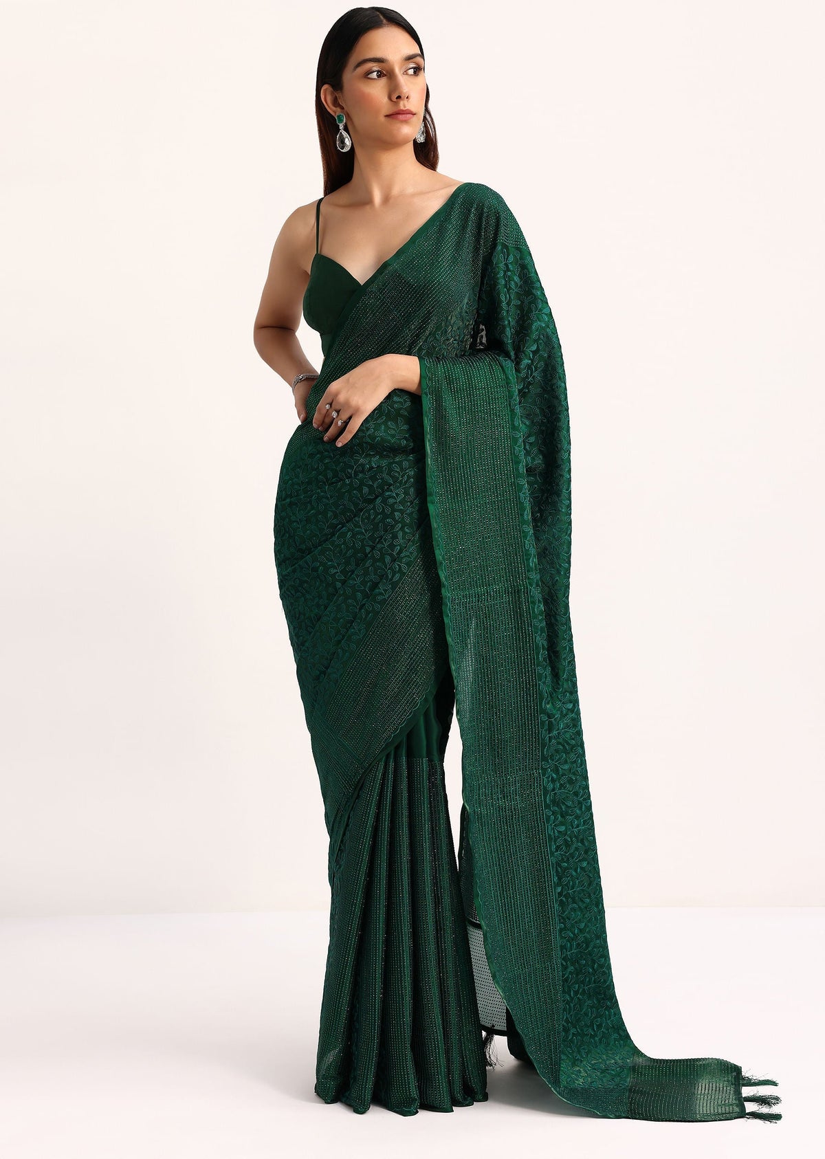 dark_green_tissue_saree_with_thread_and_stone_embroidery-sg214662_19_dc1dd9b6-91fb-48ec-931a-66956111486e.jpg