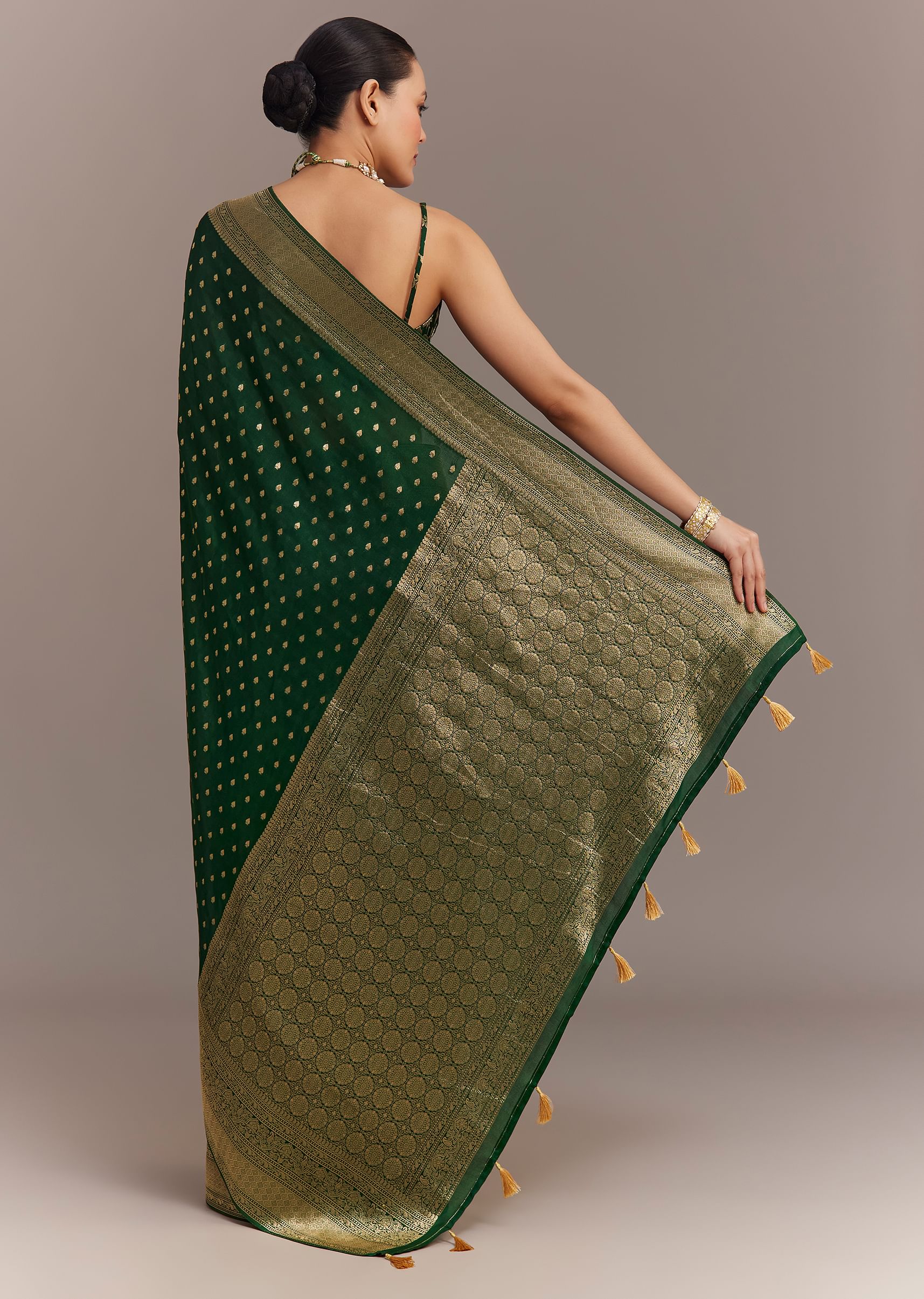 dark_green_tissue_silk_saree_with_zari_border-sg276483_4_5f51016a-fd5d-4329-9e64-527c582e0422.jpg