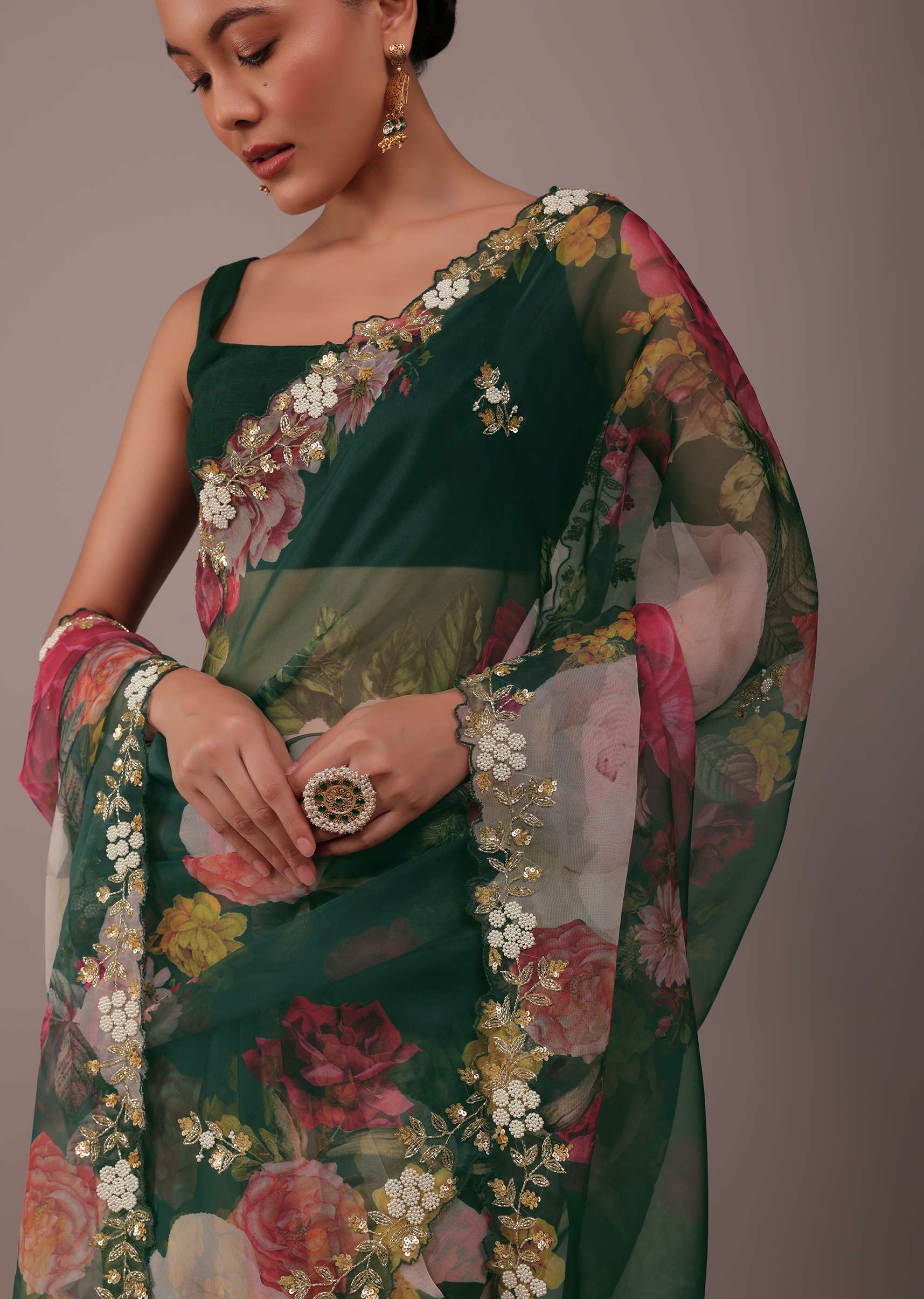 deep_green_floral_printed_saree-sg155609_5_e5d14cdd-6ca2-46b6-9ab4-8bd5747a64ef.jpg