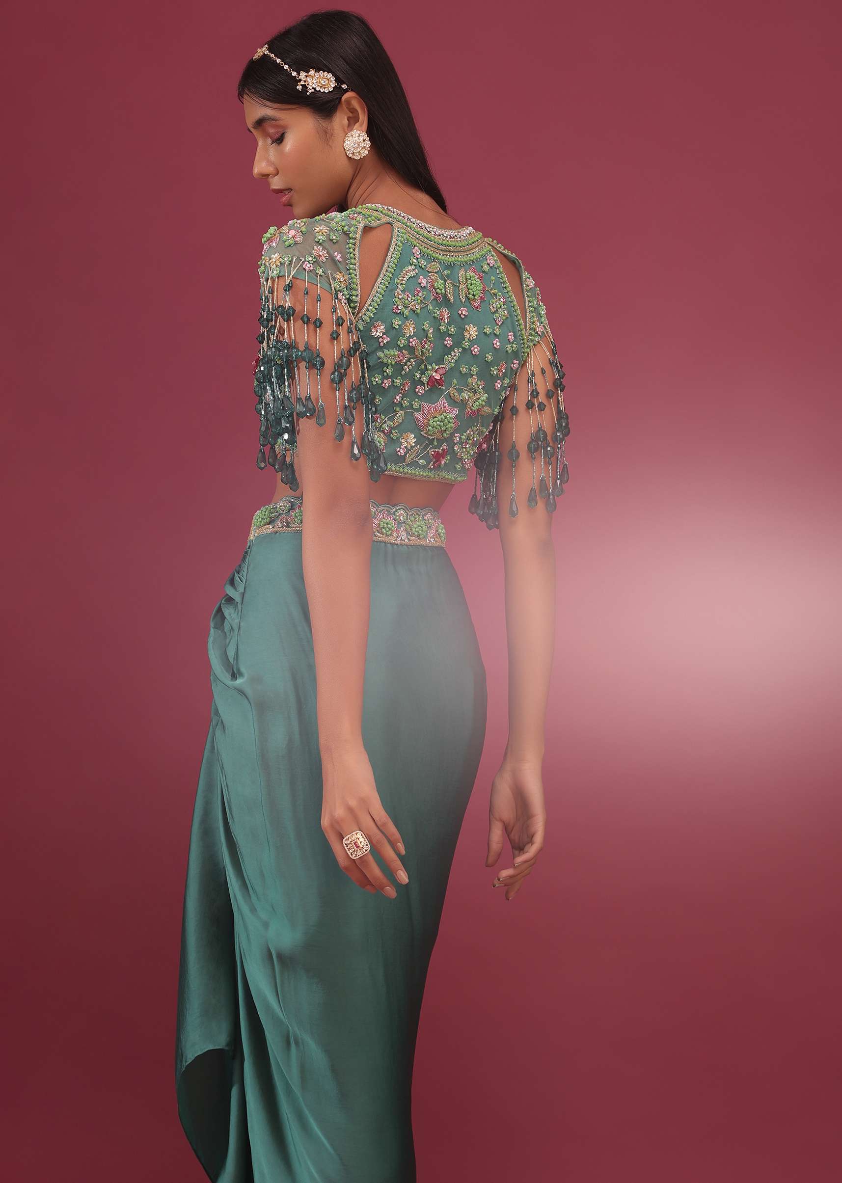 deep_jungle_green_dhoti_crop_top_set_in_satin_organza_with-_noor_2022-sg127257_1_b39ae7c0-504f-4466-bfa2-181d04258ae8.jpg