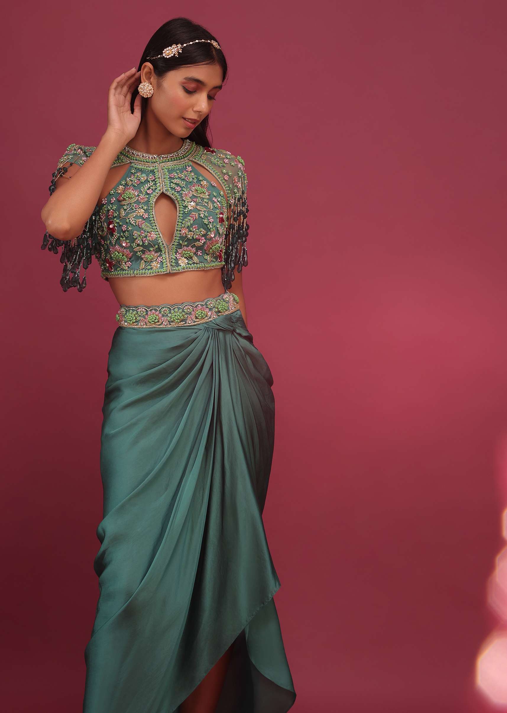 deep_jungle_green_dhoti_crop_top_set_in_satin_organza_with-_noor_2022-sg127257_5_4e8654ea-625b-4127-b4fe-b83ccf87557a.jpg