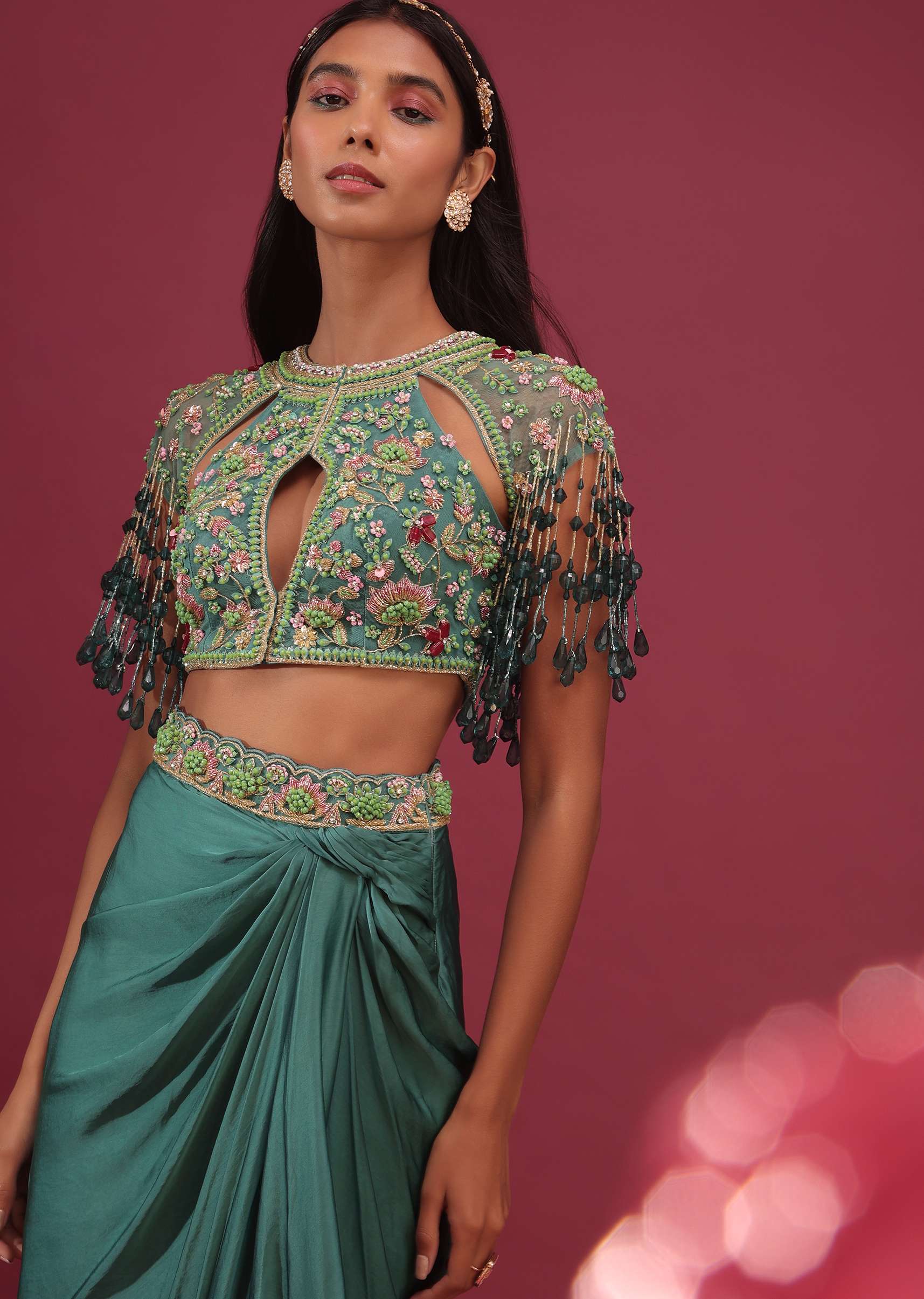 deep_jungle_green_dhoti_crop_top_set_in_satin_organza_with-_noor_2022-sg127257_6_be7c3d5f-85ca-48cf-909d-1e33ddb1ac14.jpg