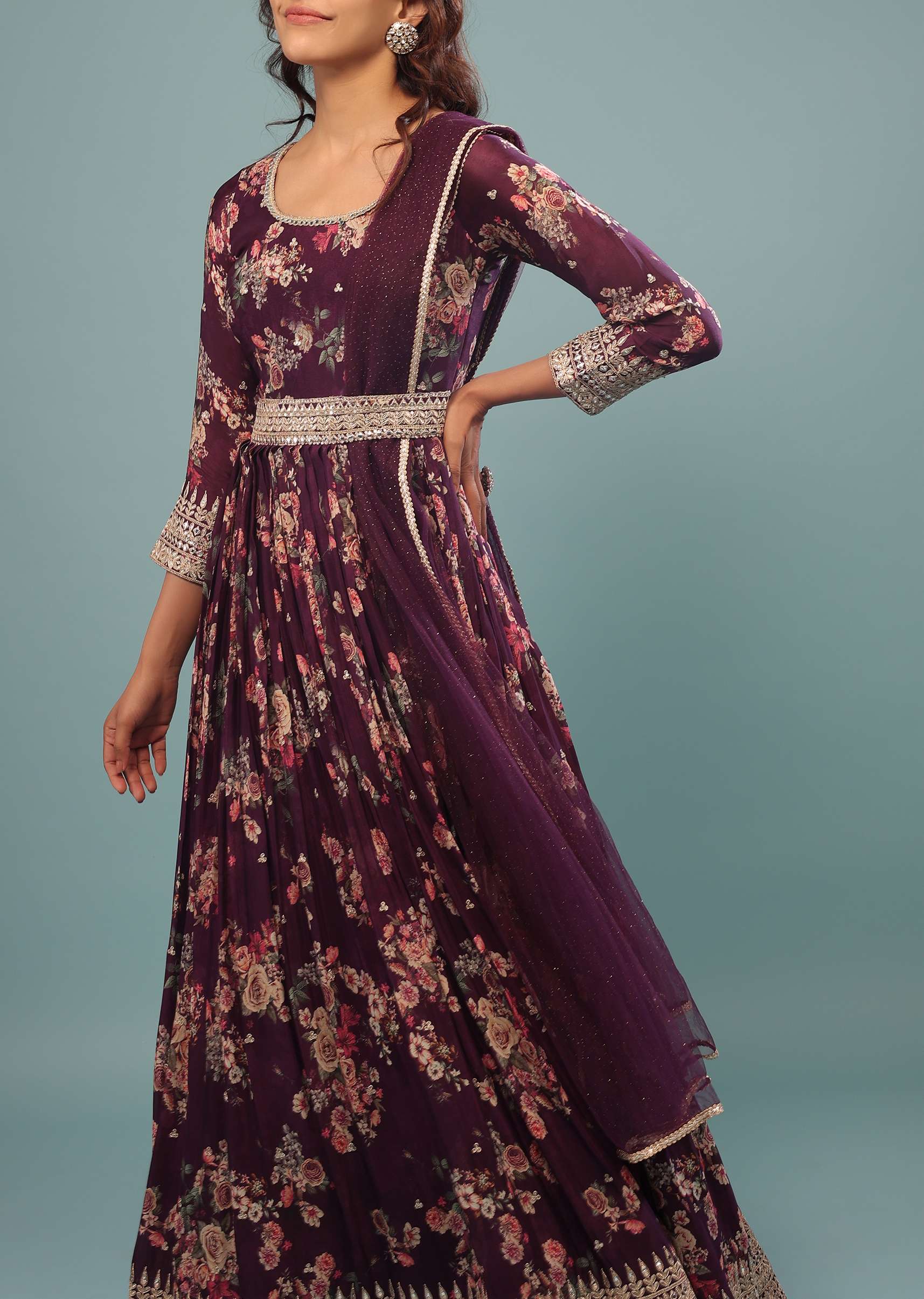 deep_purple_embroidered_anarkali_suit-sg130858_5_d8b9fd11-63aa-456d-bc02-cdc8c6f01daa.jpg