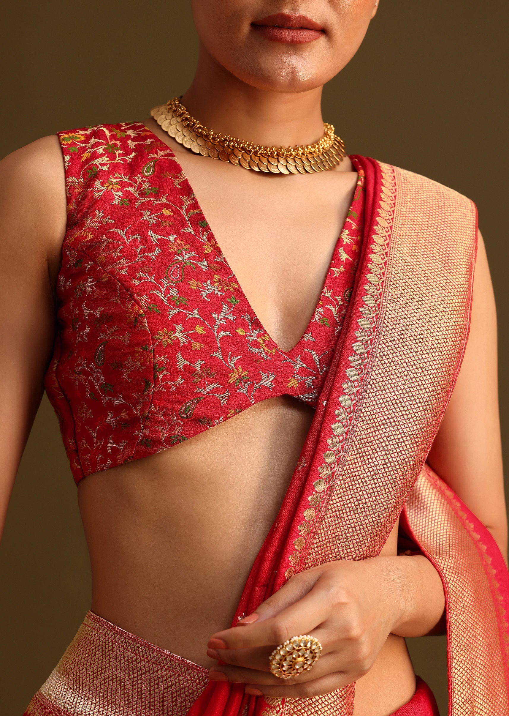 dola_silk_red_bandhani_saree_with_meenakari_border_pallu-sg255972_10_3c59db07-5099-414e-ad5a-e53fe1106441.jpg