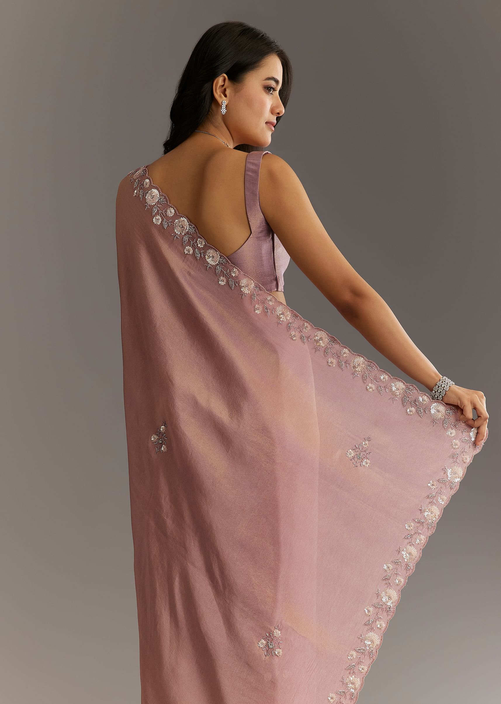 dusty-rose-tissue-saree-with-floral-embroidered-scallop-bord-sg299424-4_ae666477-f323-4c5a-ae1b-ce2737fb8f5d.jpg