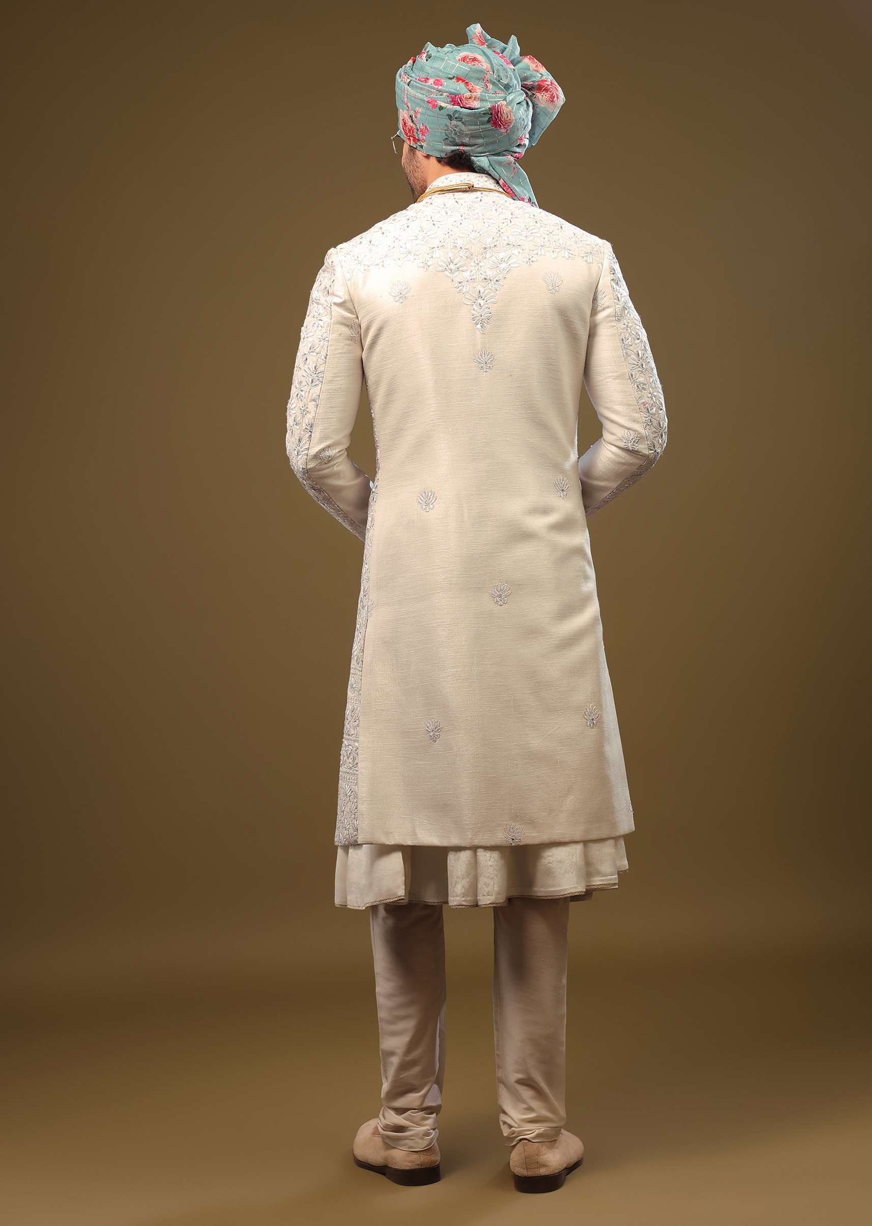 egret_white_silk_sherwani_set_with_exquisite-sg140502_7_9a702478-b292-43a5-8cd0-17b3df3388b4.jpg