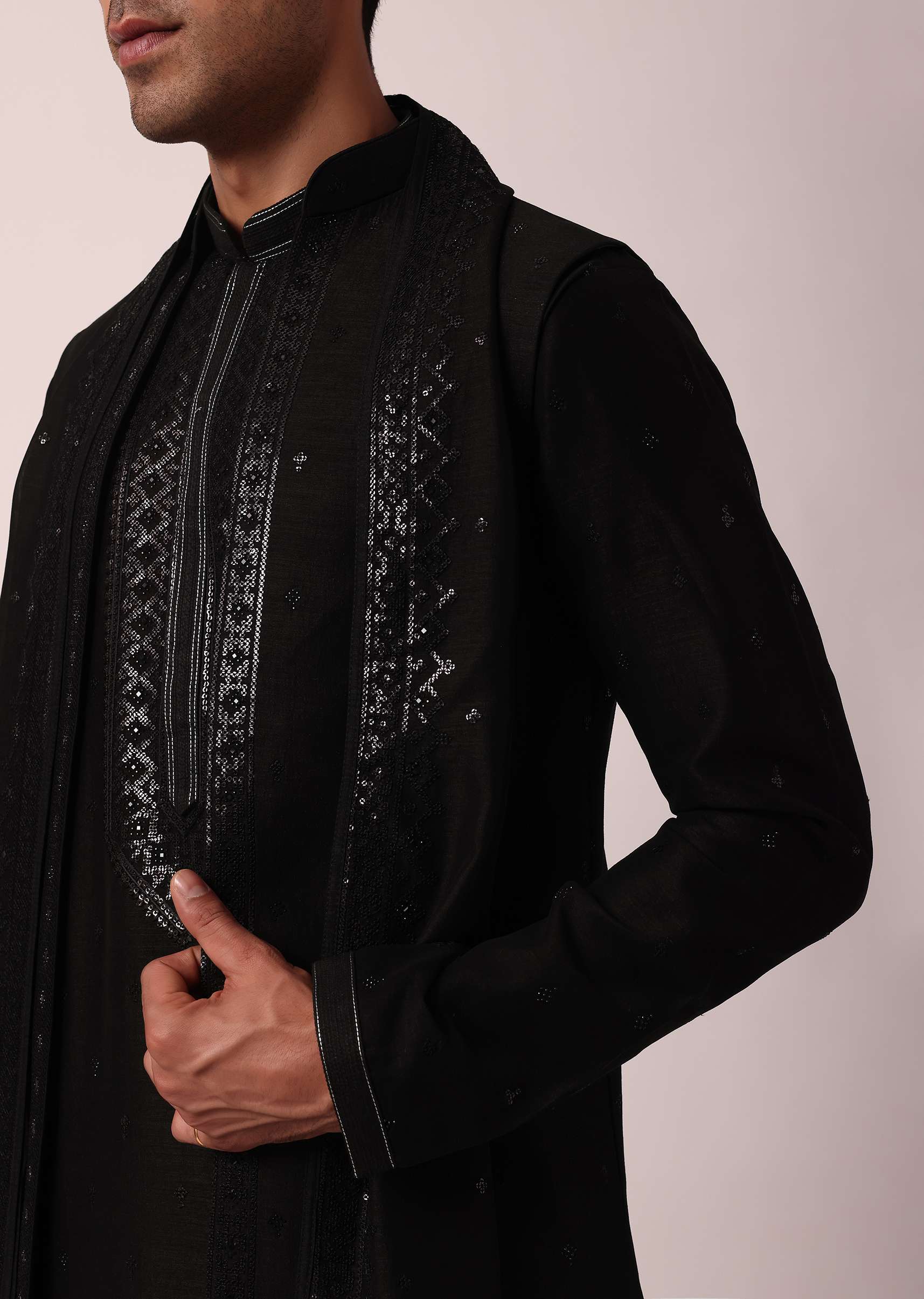 elegant_black_cotton_silk_kurta_set_with_dupatta-sg209294_3_3aca1060-c47a-4a04-8e06-03aa4dfc4000.jpg