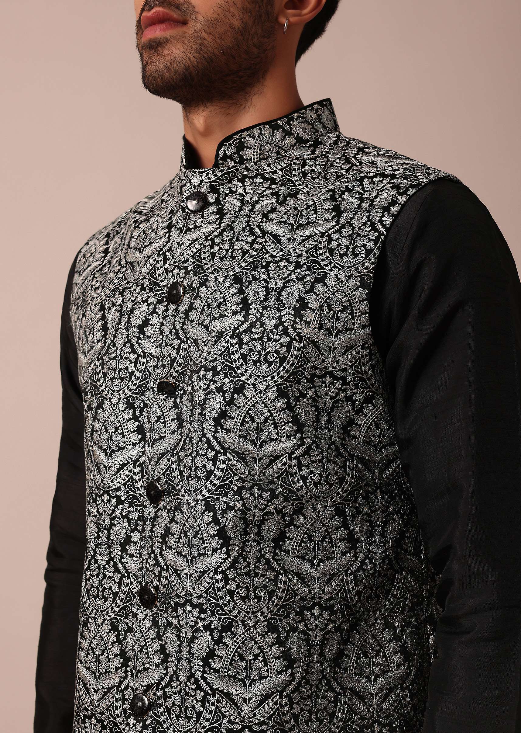 elegant_black_jacket_kurta_set_for_men-sg213486_3_e3b814da-45b5-4a35-b7ed-528f182438ad.jpg