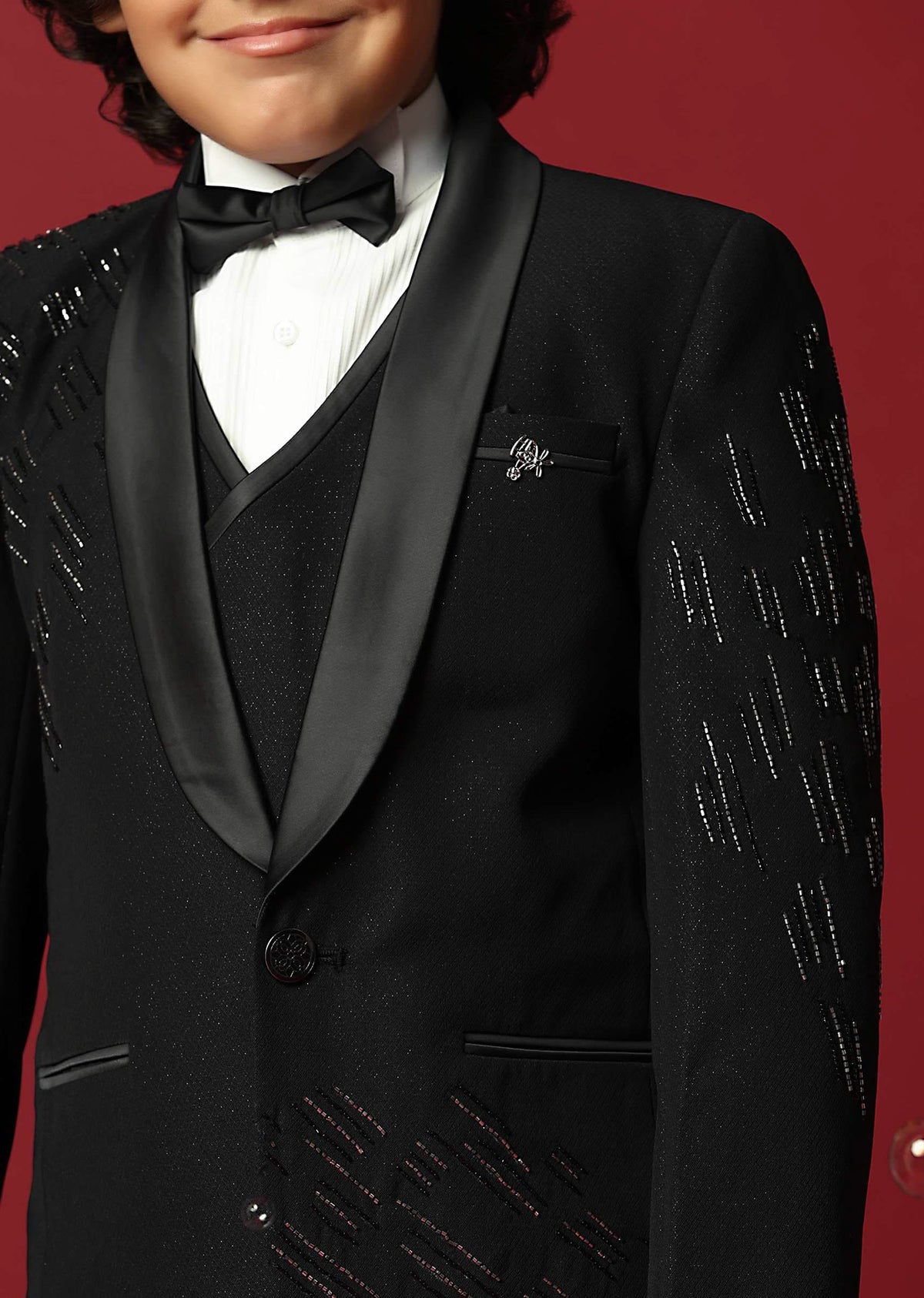 elegant_black_tuxedo_for_boys_-sg201907_2_76055389-7fce-4852-a1f0-fb3f3330de3d.jpg