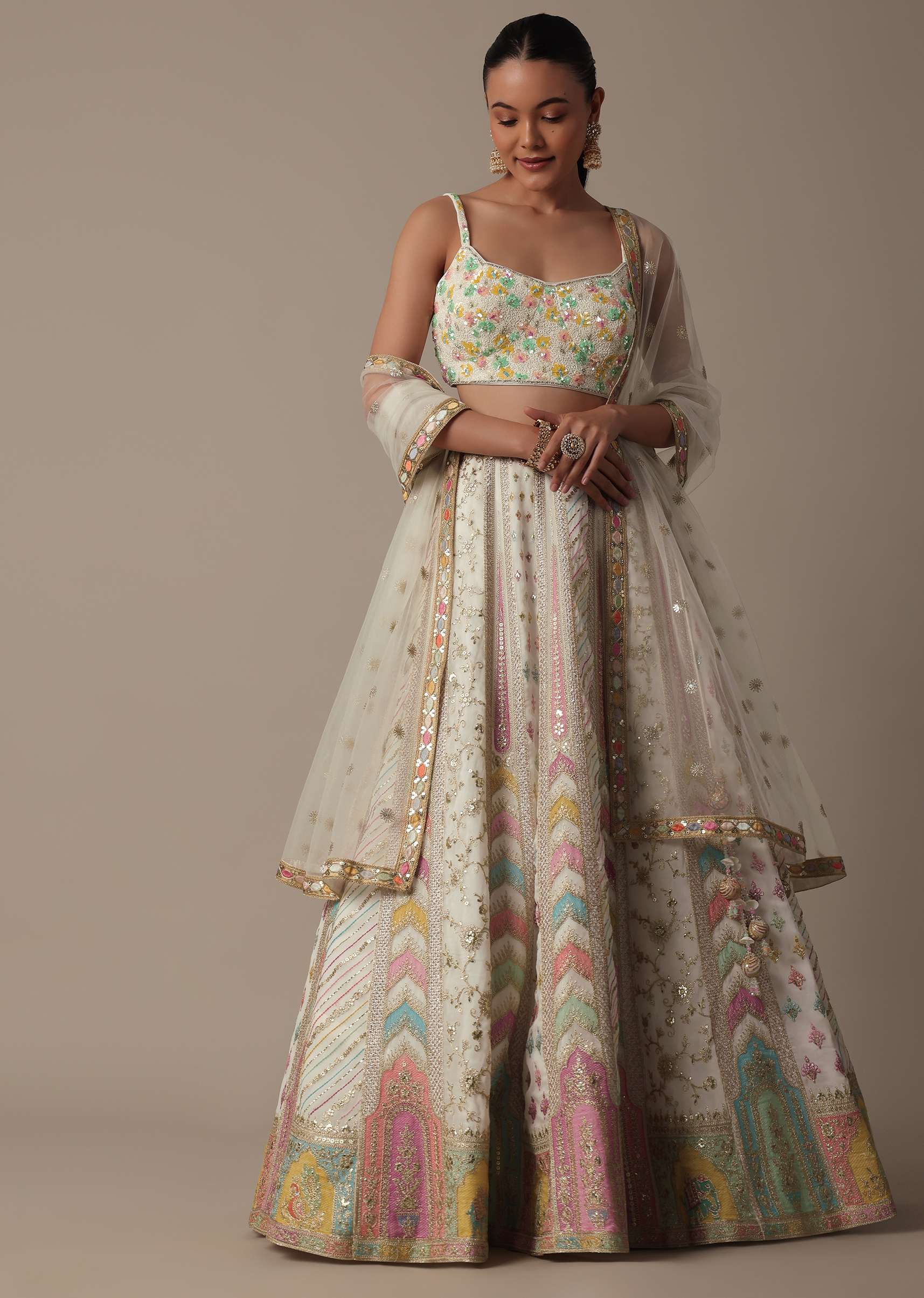elegant_white_lehenga_choli_set-sg200121_6_77d08836-fcaf-4ef9-86fc-bdeeaea04869.jpg