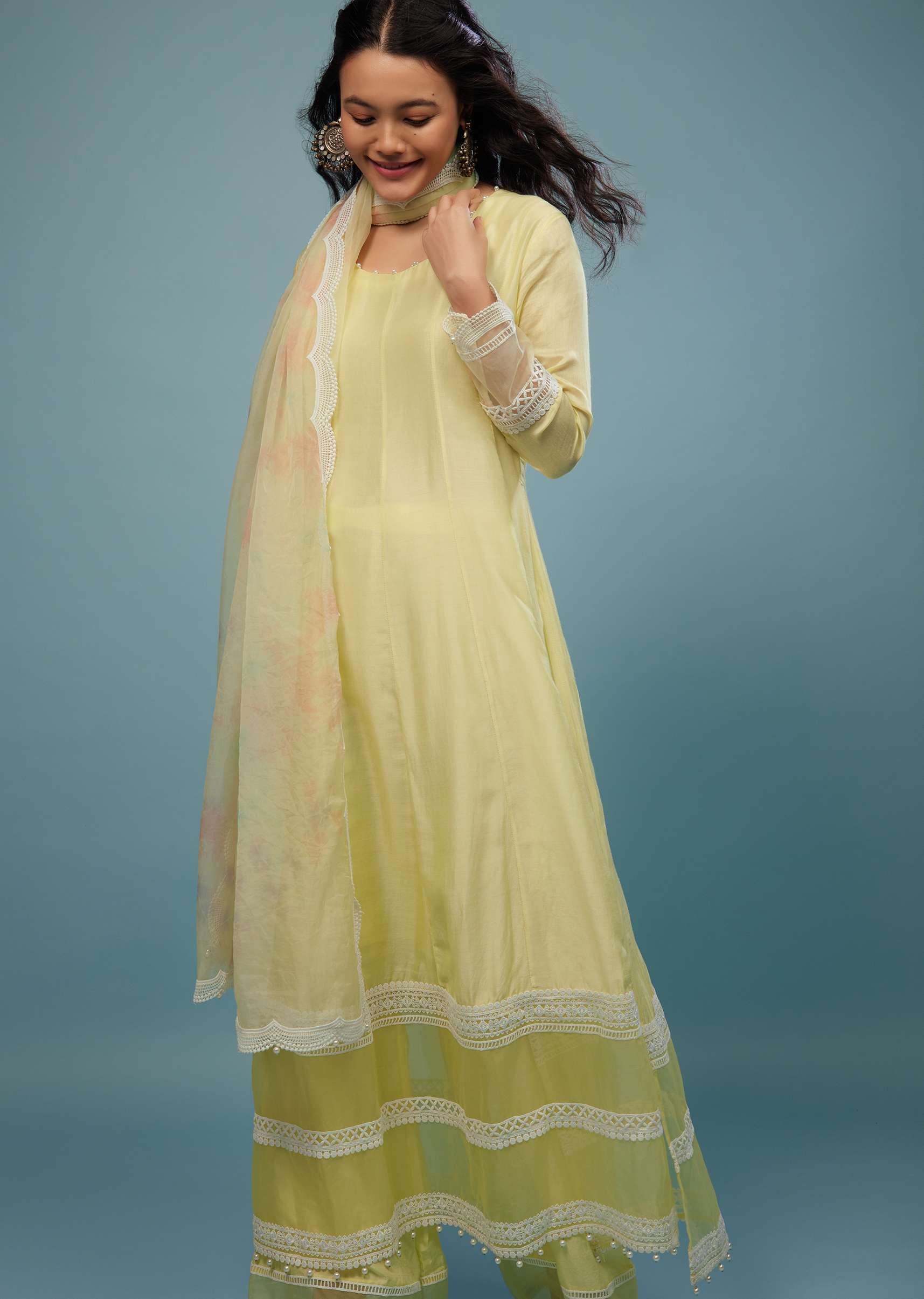 elfin_yellow_palazzo_suit_in_viscose-sg117847_5_97c25e15-6393-4e0d-9376-0986bcb50e5e.jpg